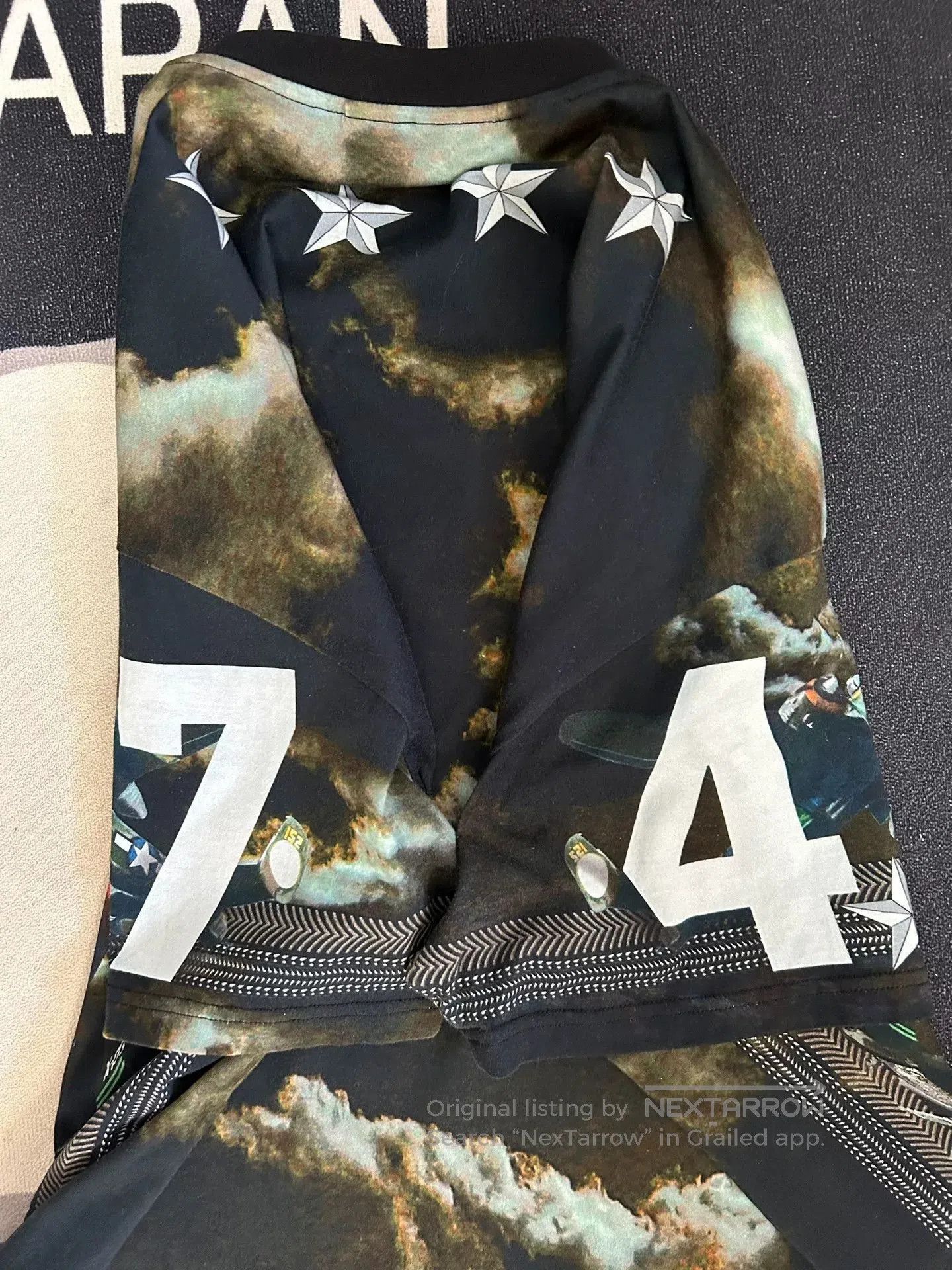 Givenchy Givenchy Green Airplane Short Sleeve T-shirt. Size US S / EU 44-46 / 1 - 6 Thumbnail