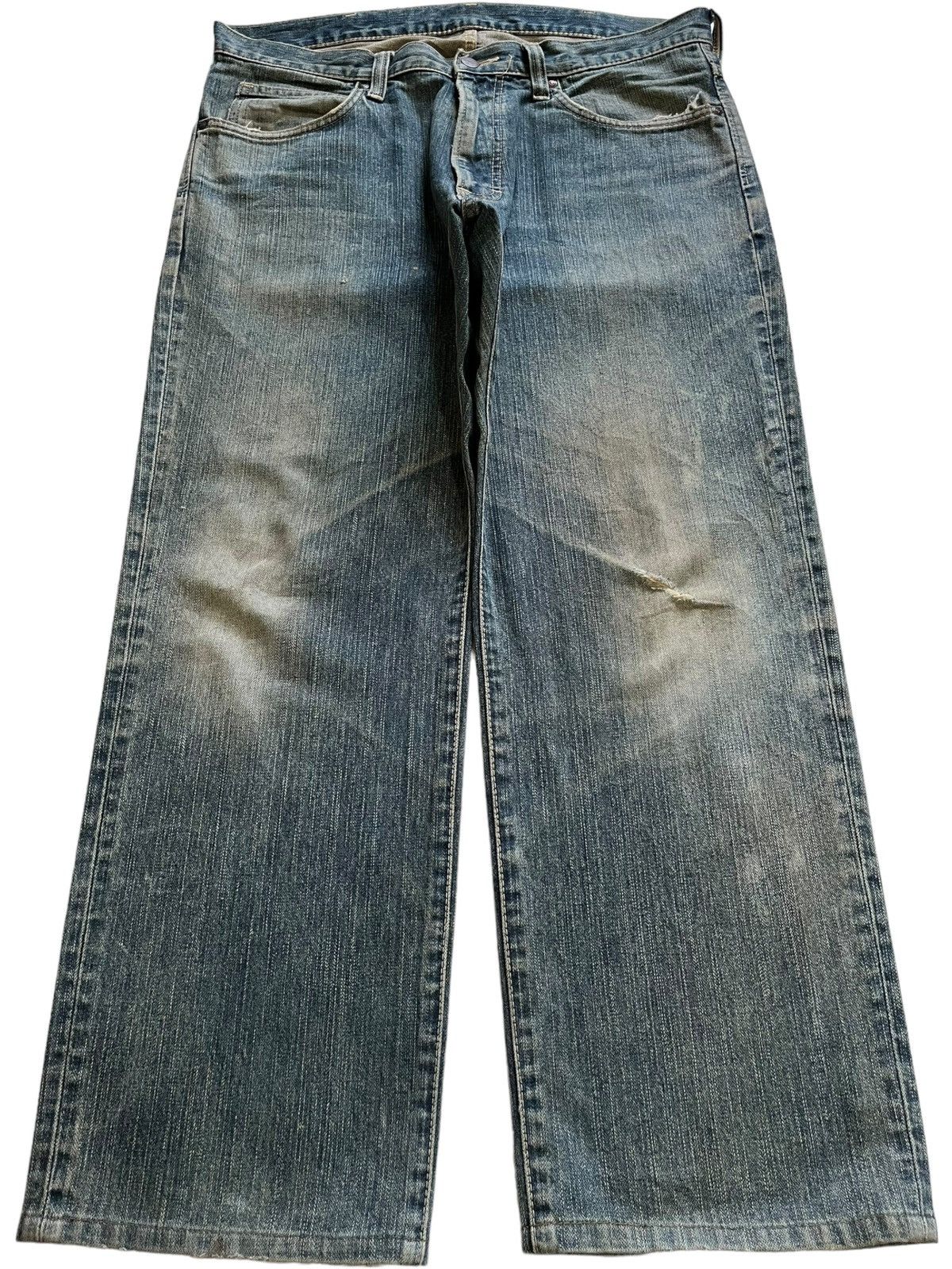 Wrangler Vintage Wrangler Mud Wash Distressed Baggy Jeans Size US 36 / EU 52 - 1 Thumbnail