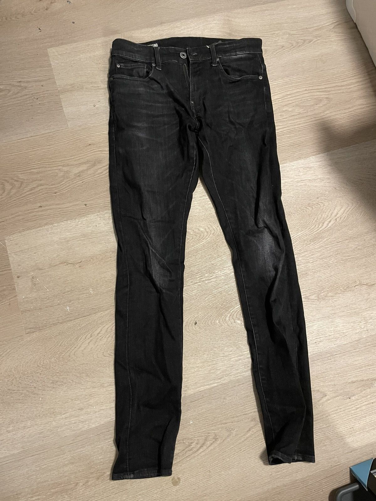 G-Star G-star raw black revend skinny jeans 30x32 Size US 30 / EU 46 - 1 Preview