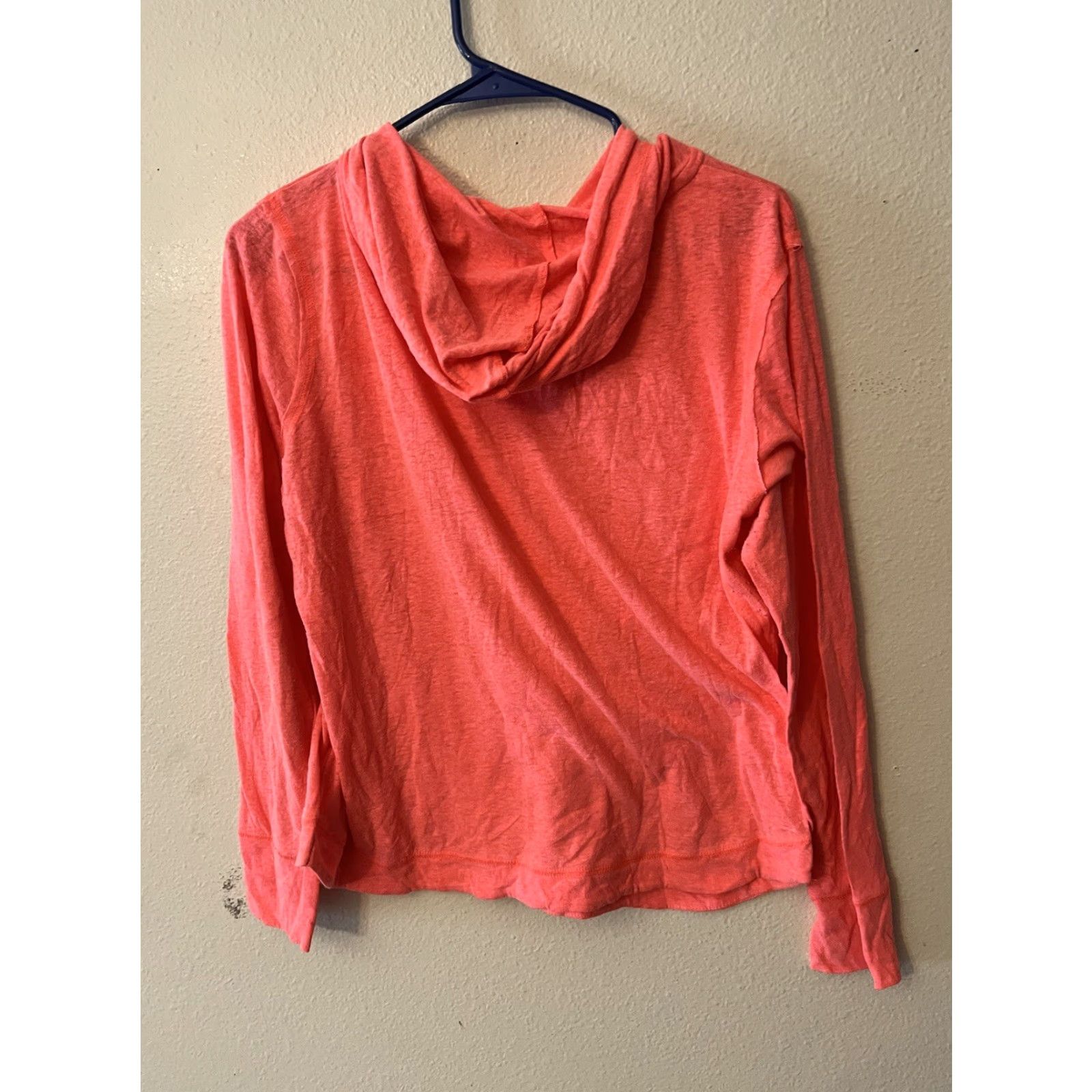 Vintage Aéropostale Women's Hoodie Pullover Medium Pink Long Sleeve Activewear Size M / US 6-8 / IT 42-44 - 2 Thumbnail