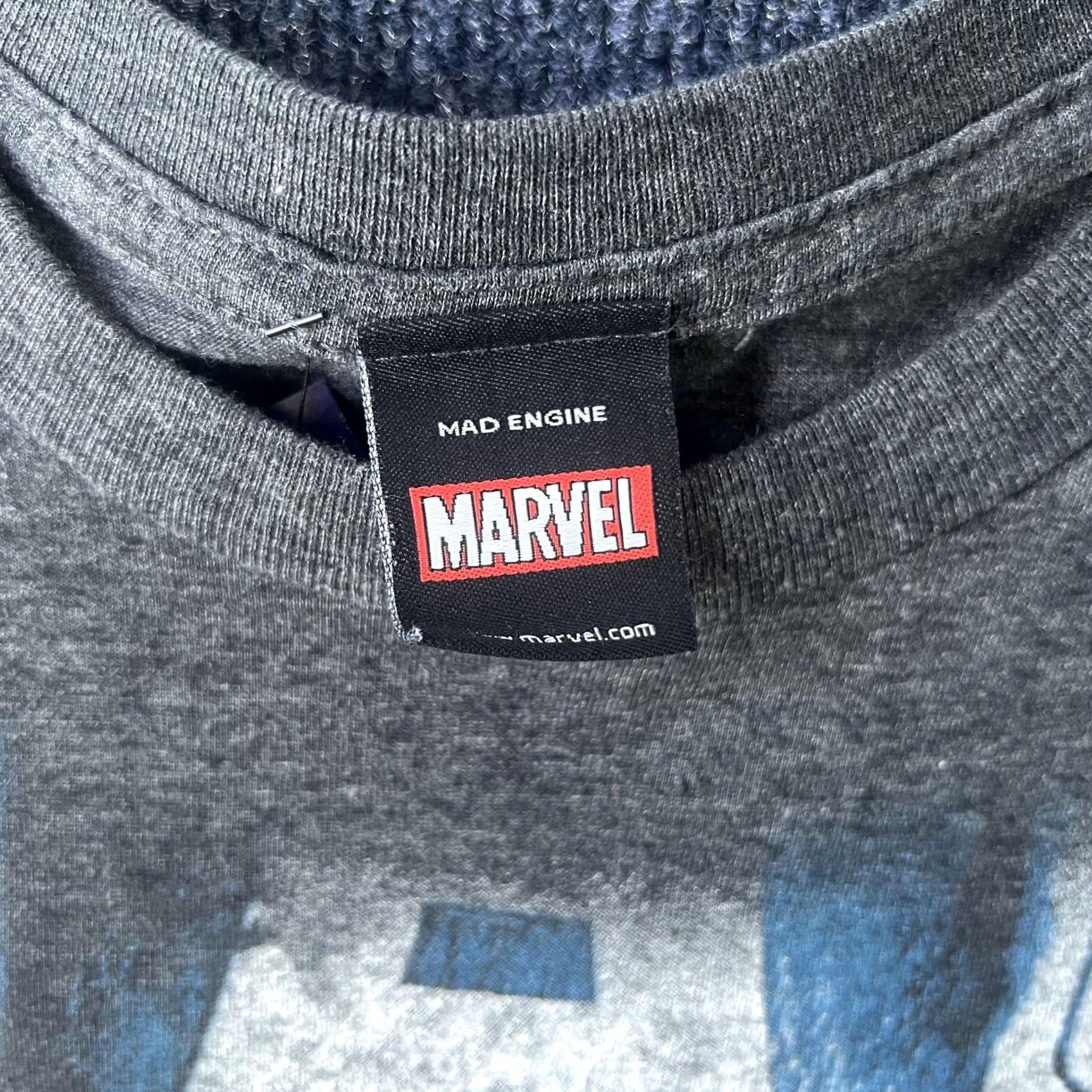 Vintage Marvel Avengers Shirt Mens XL Gray Captain America Iron Man Hulk Thor Mad Engine Tee Size US XL / EU 56 / 4 - 2 Thumbnail