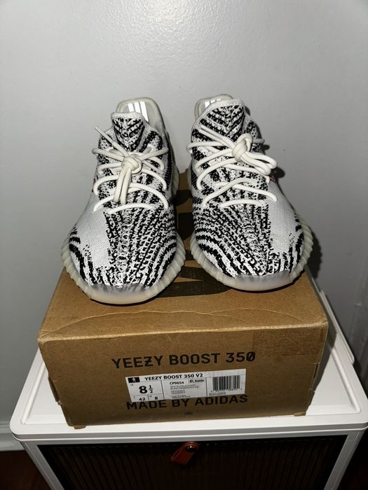 Yeezy Boost 350 V2 'Zebra' CP9654 | Adidas 8.5