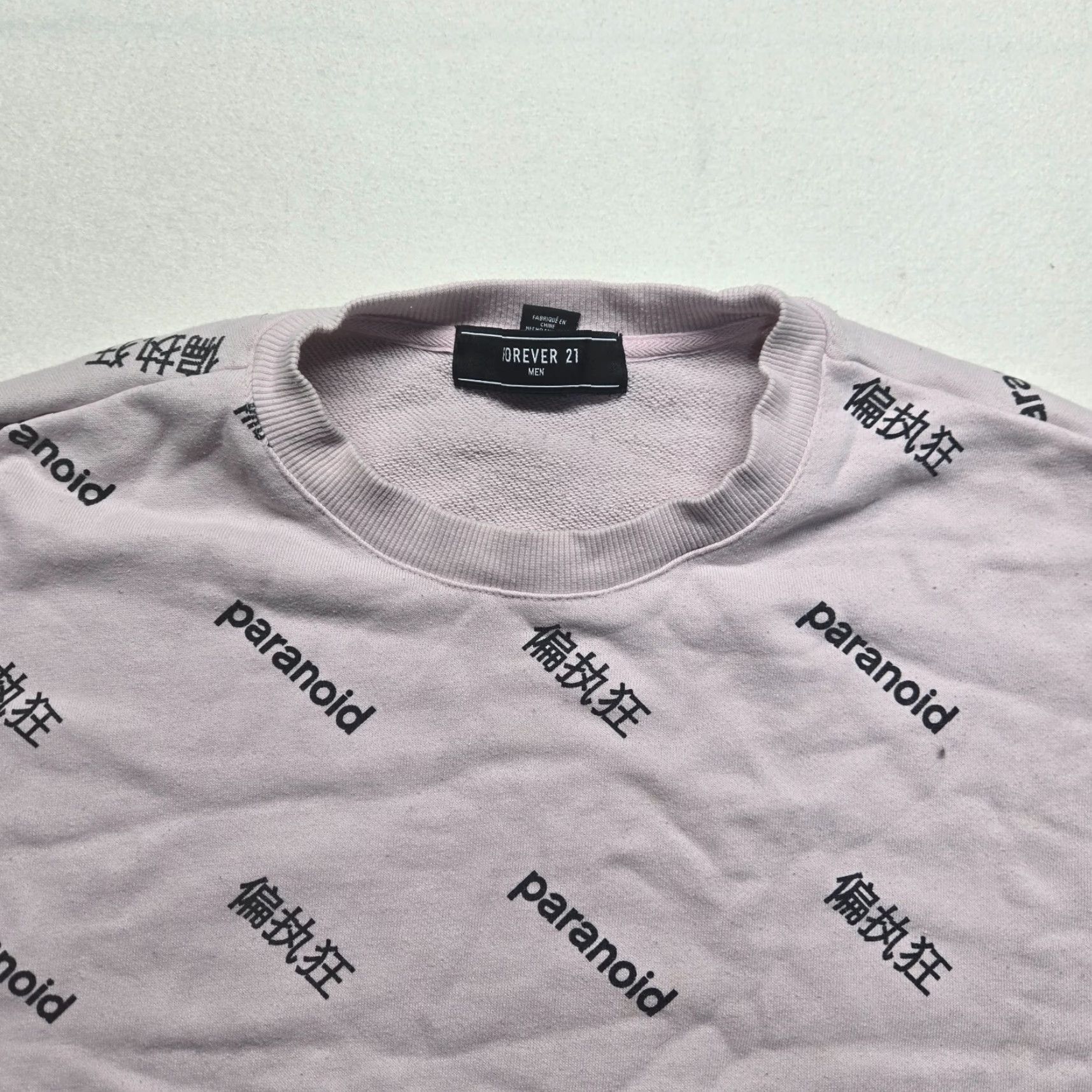 Forever 21 FOREVER 21 Paranoid Pink Retro Funny Polaroid Vintage Joke Camera Logo Gift Sweater Medium Mens Shirt Size US M / EU 48-50 / 2 - 2 Thumbnail