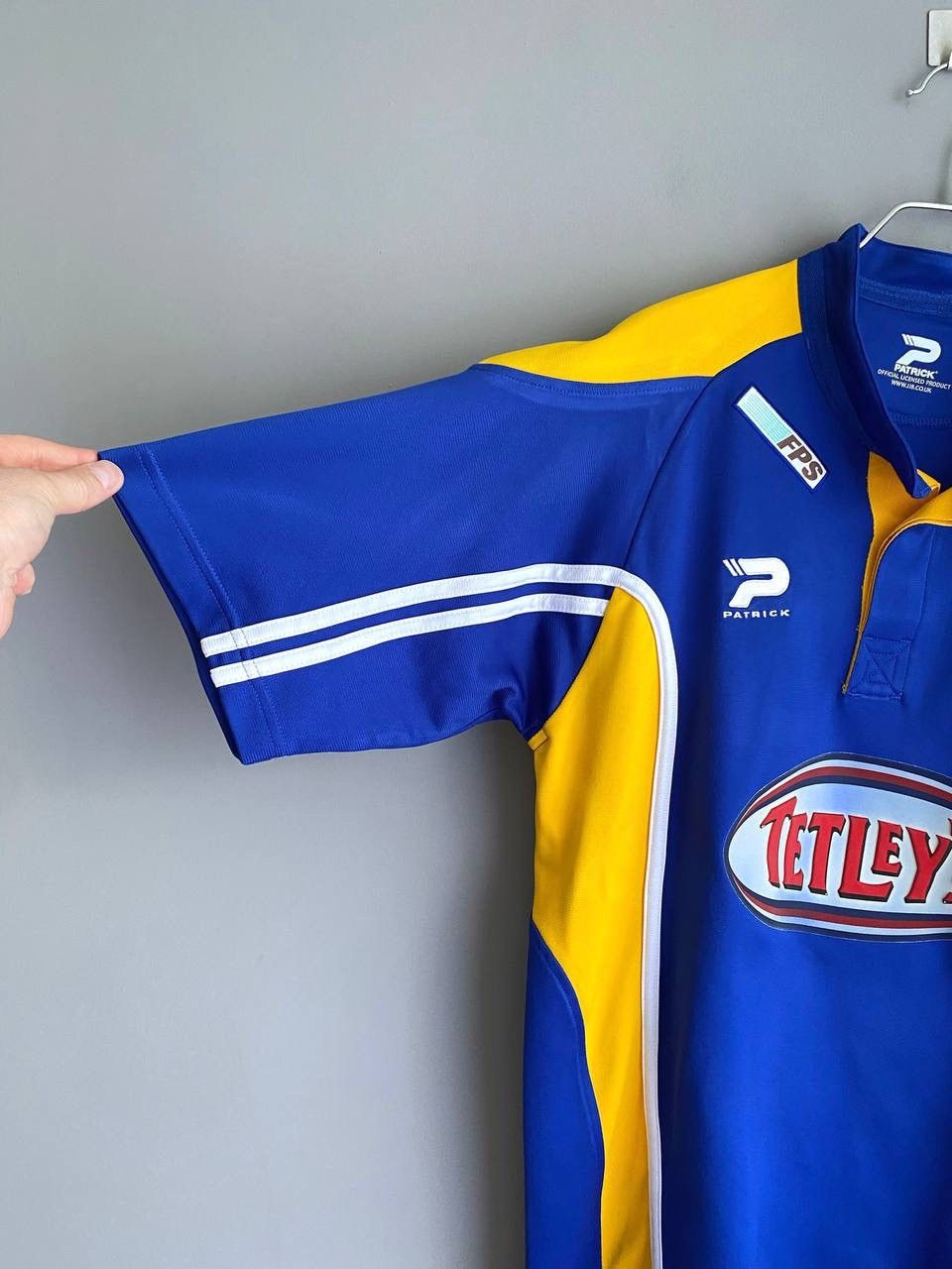Vintage Patrick Leeds Rhinos 2004/2005 Y2K Rugby Jersey, Size L Size US L / EU 52-54 / 3 - 8 Thumbnail