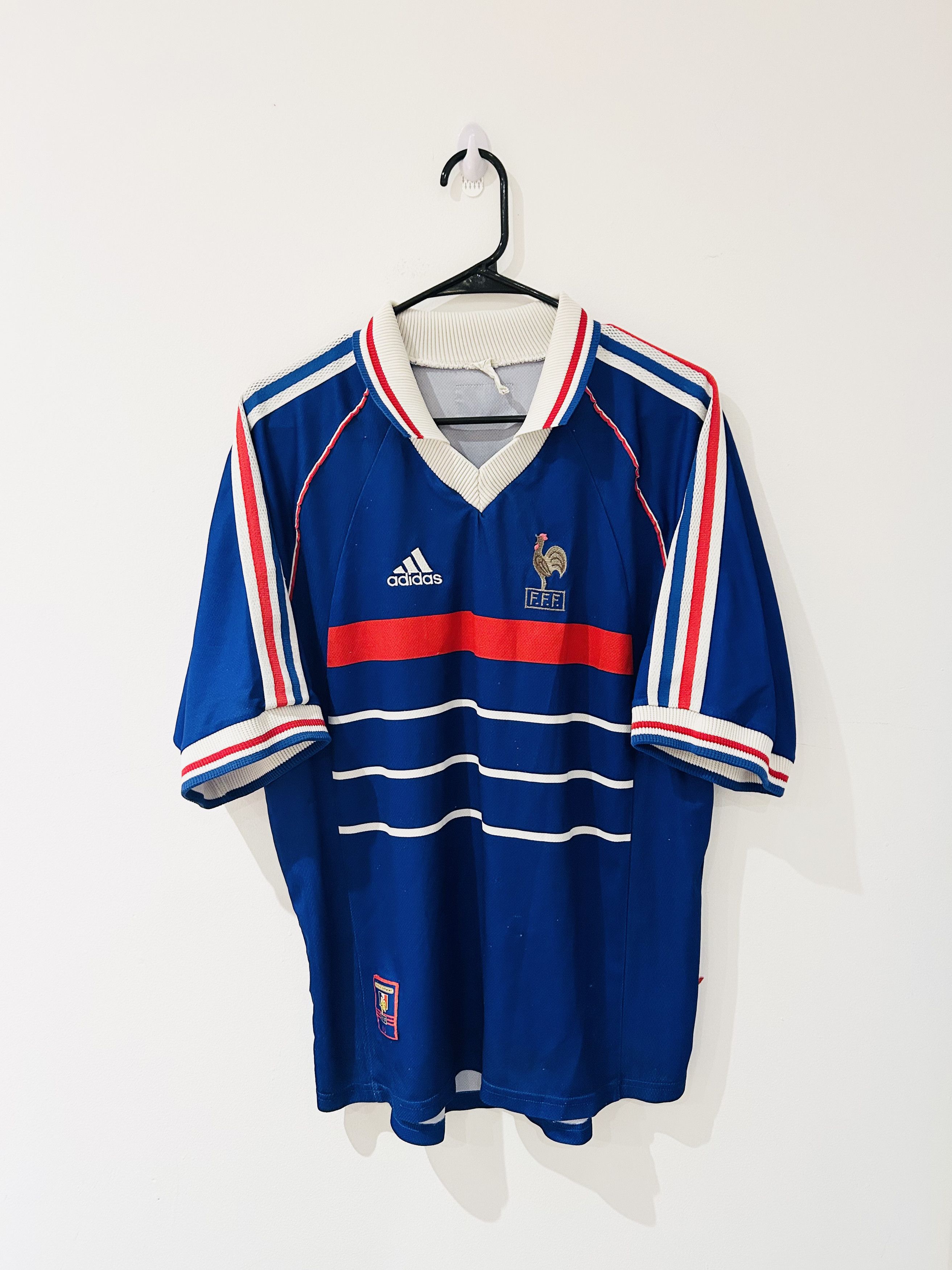 Adidas France 1998 home jersey Size US L / EU 52-54 / 3 - 1 Thumbnail