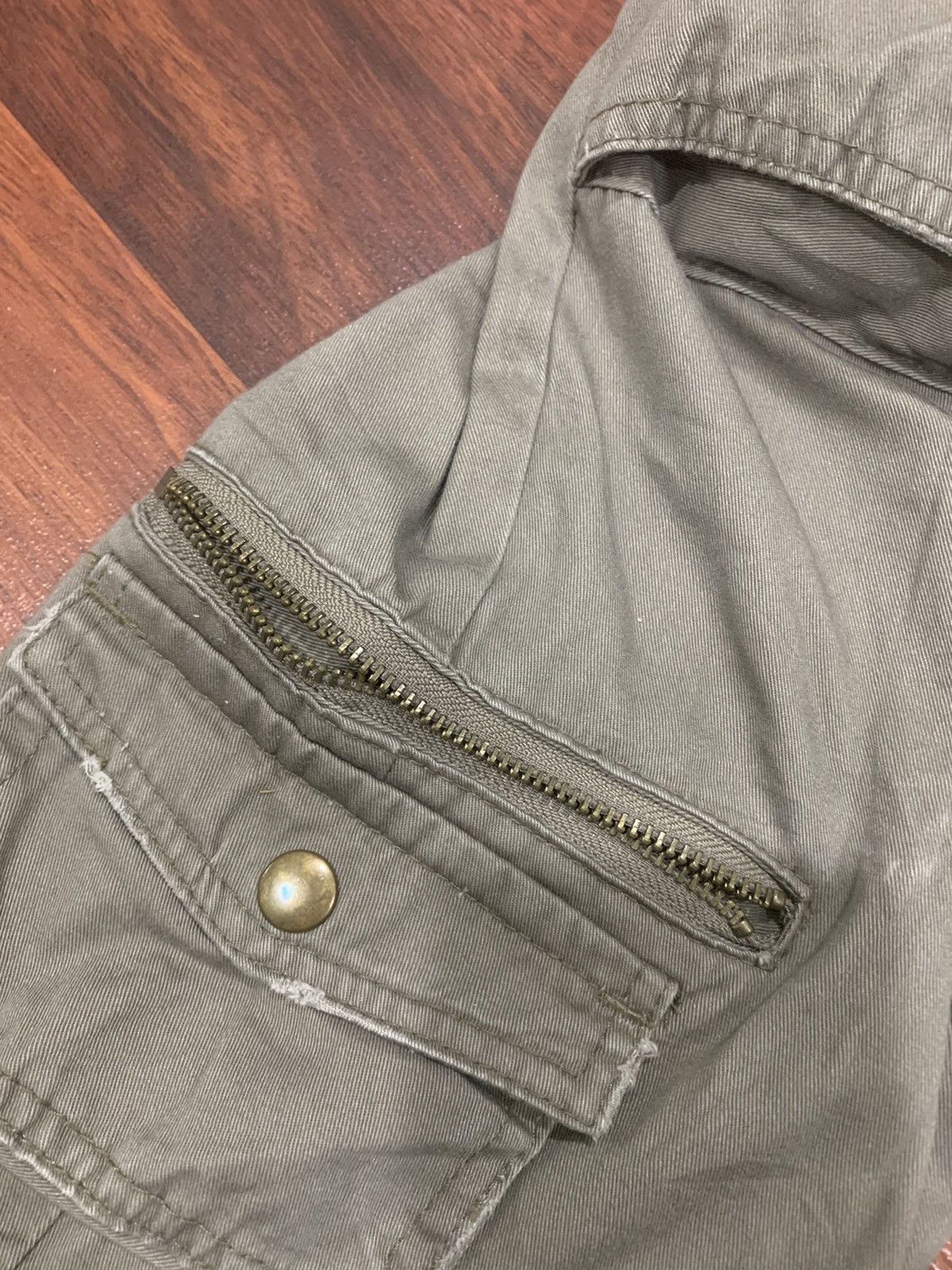 If Six Was Nine × Le Grande Bleu (L.G.B.) 💥 Flared 💥M. Deux Cargo Pants Size 30" / US 8 / IT 44 - 9 Thumbnail
