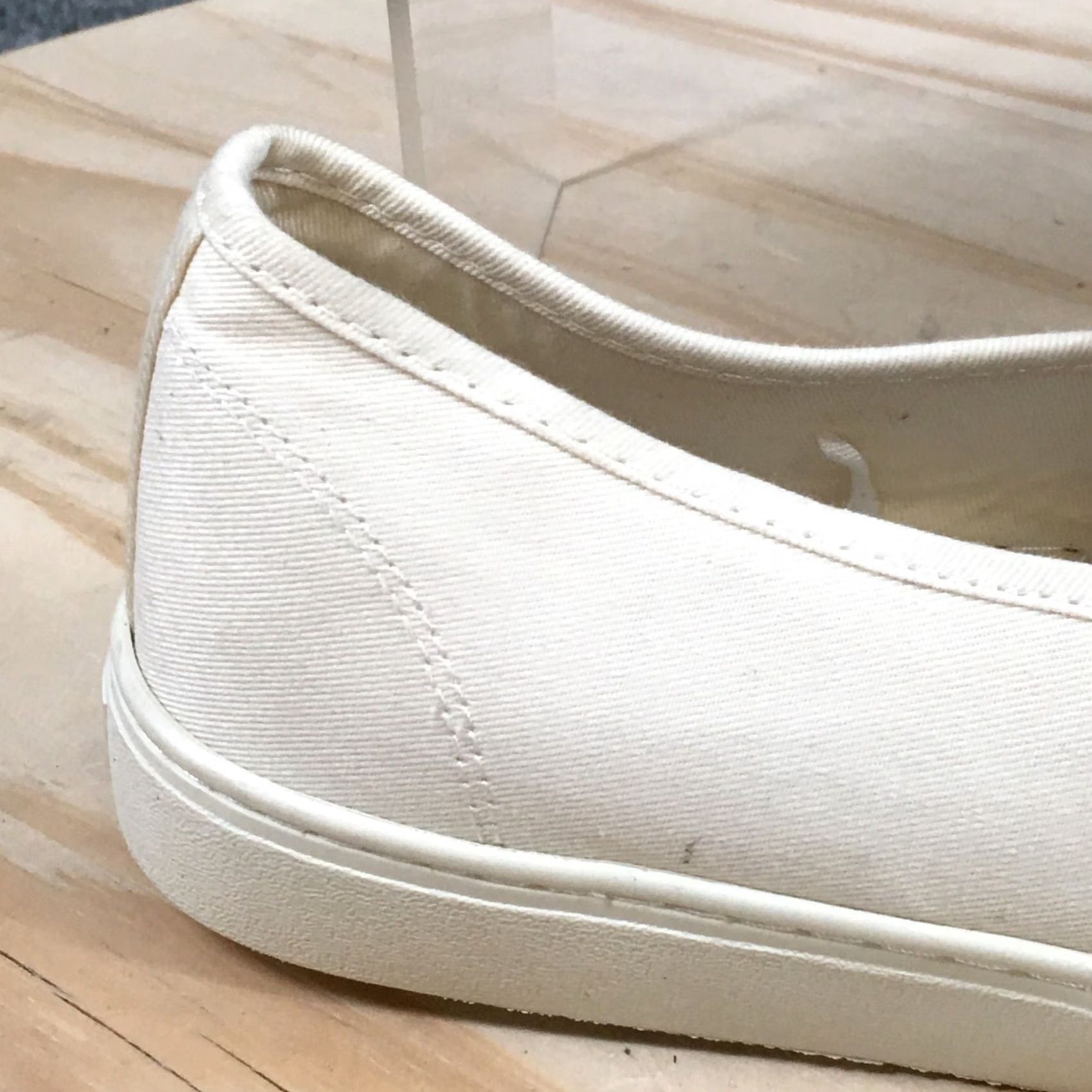 Old Navy Old Navy White Loafer Womens 10 Casual Slip On Canvas Shoes Size US 10 / IT 40 - 2 Thumbnail