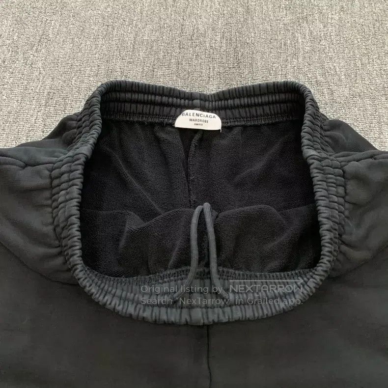 Balenciaga Balenciaga size M Black Washed Distressed Embroidered Logo Size US 27 - 5 Thumbnail