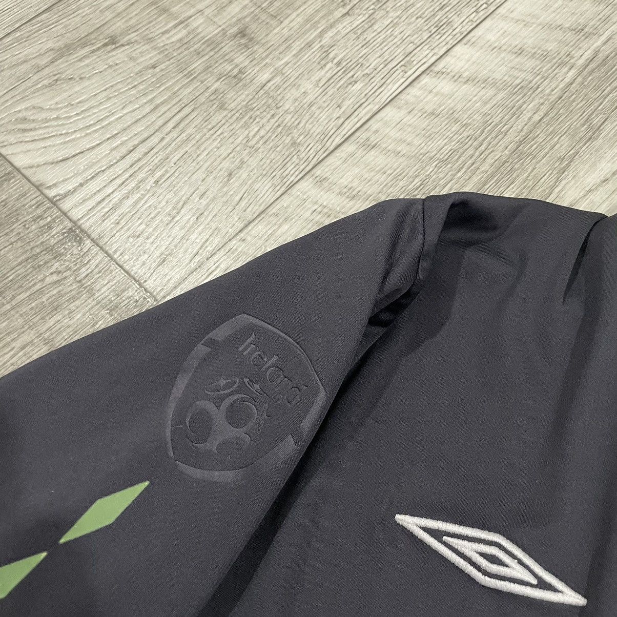 Umbro × Vintage Ireland Umbro Eircom Soccer Jersey Fai 2009 2010 match worn Size US XL / EU 56 / 4 - 4 Thumbnail