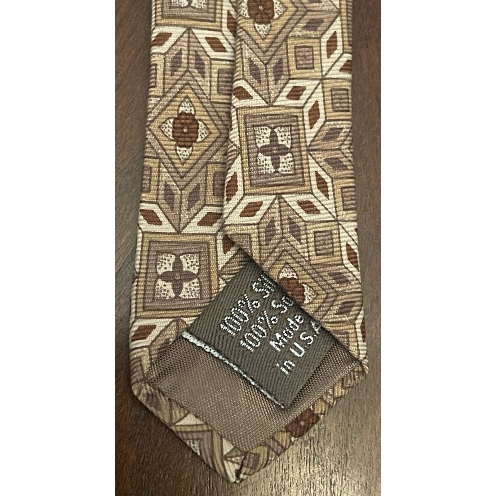 Calvin Klein Calvin Klein 100% Silk Men’s Neck Tie Made In Usa Size ONE SIZE - 7 Thumbnail
