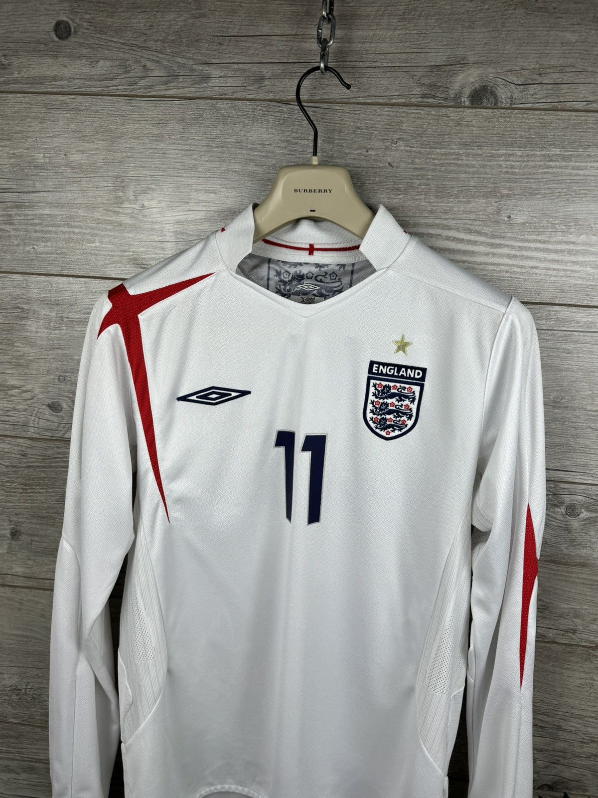 Umbro × Vintage Umbro England WATO 11 🏴󠁧󠁢󠁥󠁮󠁧󠁿 Soccer jersey 2005 2007 Size M Size US M / EU 48-50 / 2 - 5 Thumbnail