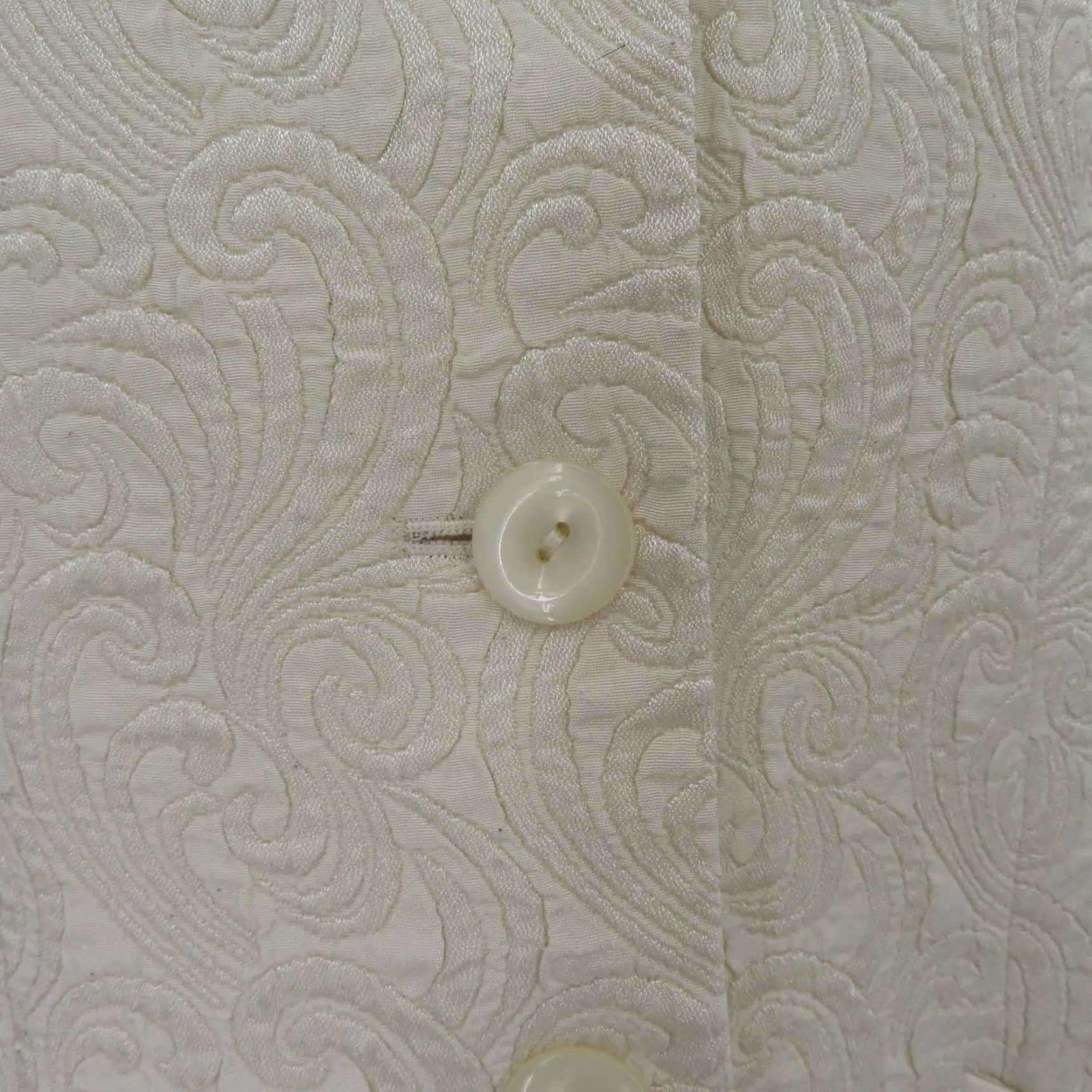Vintage Le Suit Women Jacket Ivory Cream Damask Scroll Long Collared Coat Formal Business Casual Party/Cocktail Workwear Size M / US 6-8 / IT 42-44 - 3 Thumbnail