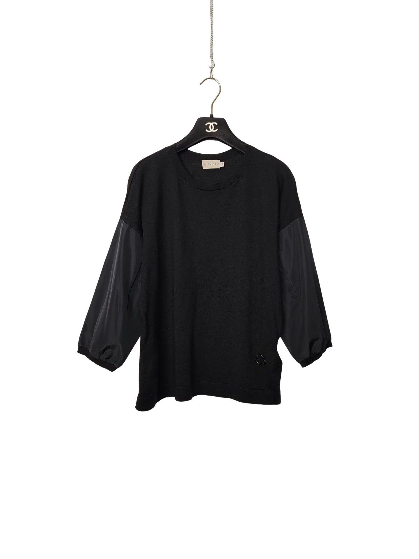 Moncler Moncler Wool Contrast Sleeve Sweater Size M Size M / US 6-8 / IT 42-44 - 1 Thumbnail