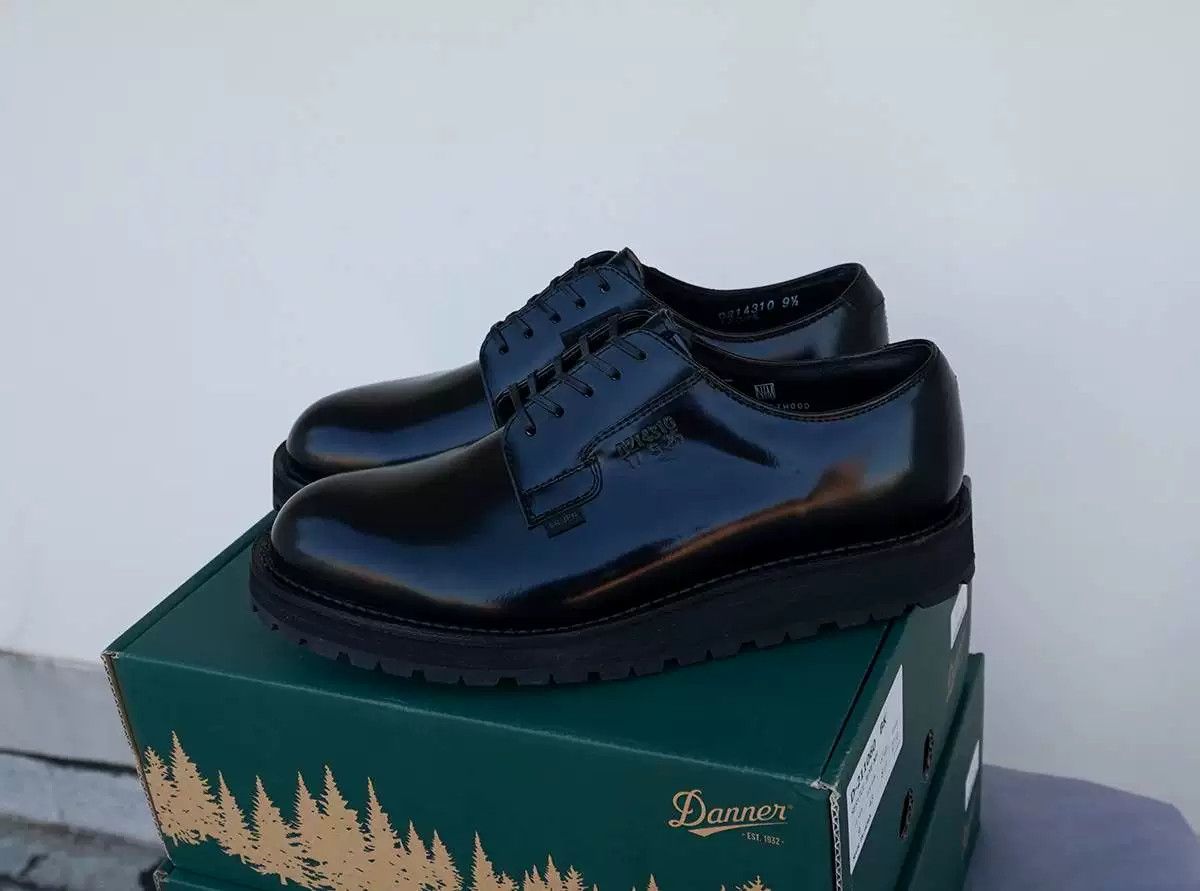 N.Hoolywood nhoolywood x danner postman shoes Size US 9.5 / EU 42-43 - 1 Thumbnail