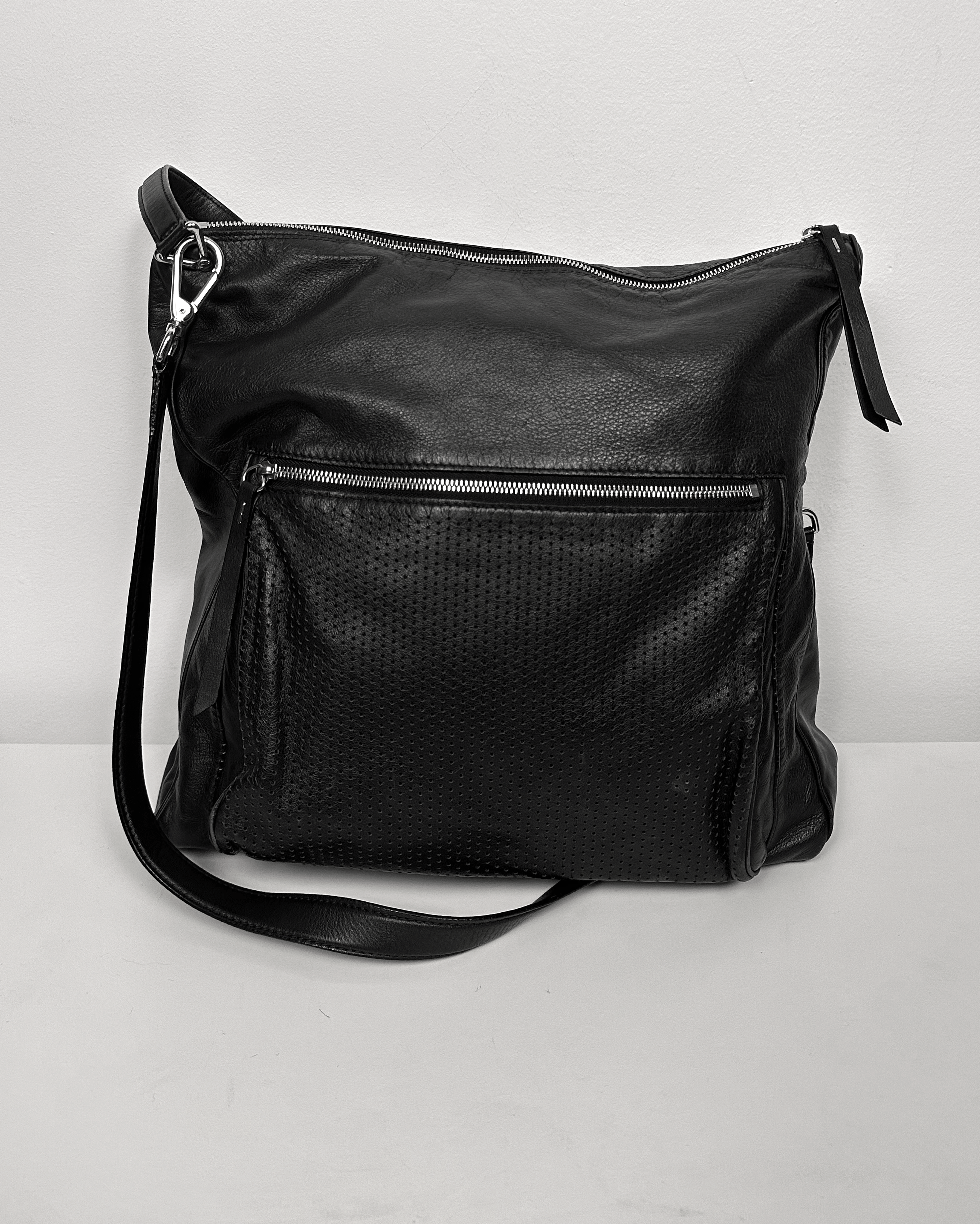 Maison Margiela Maison Margiela Perforated Pigskin Pocket Messenger Tote Bag Size ONE SIZE - 1 Thumbnail