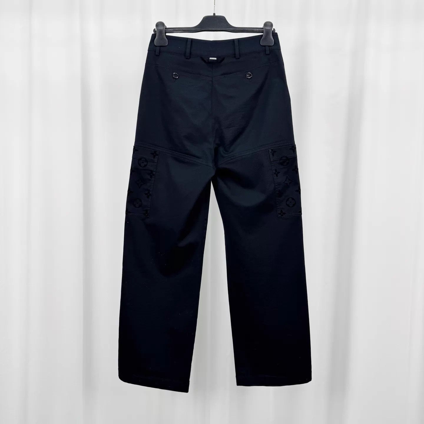 Louis Vuitton Louis Vuitton Monogram Flock Cargo Pants EU44 99 New Size US 44 / EU 60 - 2 Thumbnail