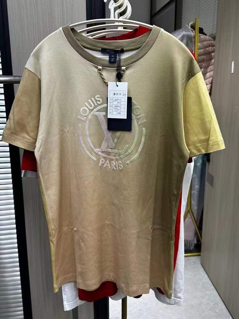 Louis Vuitton Louis Vuitton Logo Short Sleeve T-Shirt Size M Size M / US 6-8 / IT 42-44 - 1 Thumbnail
