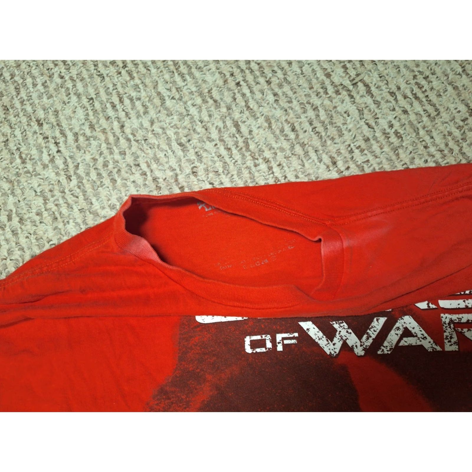 Vintage Gears of War T-Shirt Xbox 360 Promotional Promo L/XL Red Skull Mens Short Sleeve Bioworld Bioworld Gaming Shirt Size US L / EU 52-54 / 3 - 3 Thumbnail