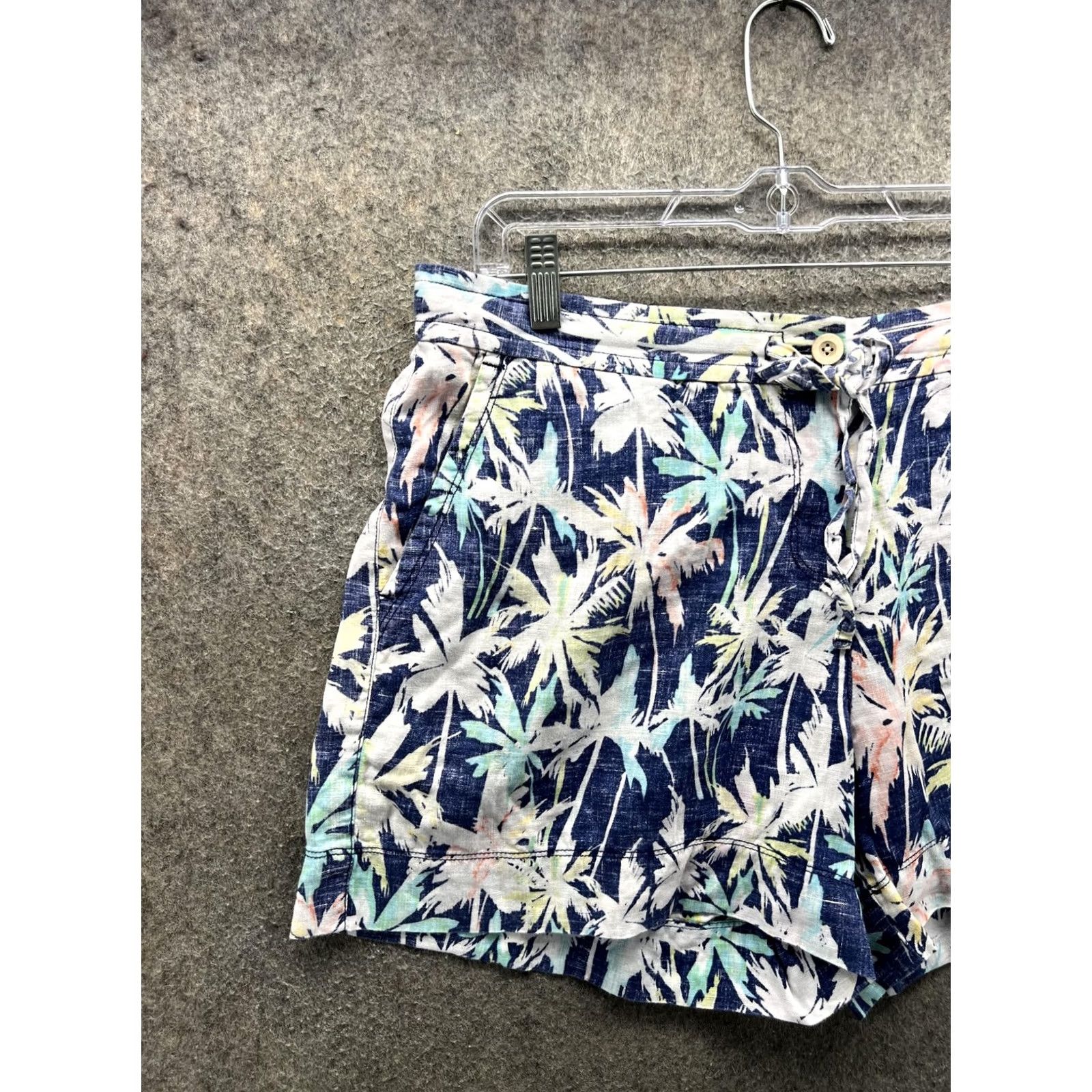 Tommy Bahama Tommy Bahama Shorts Womens Medium Blue Linen Chino Tropical 4 Inseam Casual Size 32" / US 10 / IT 46 - 7 Thumbnail
