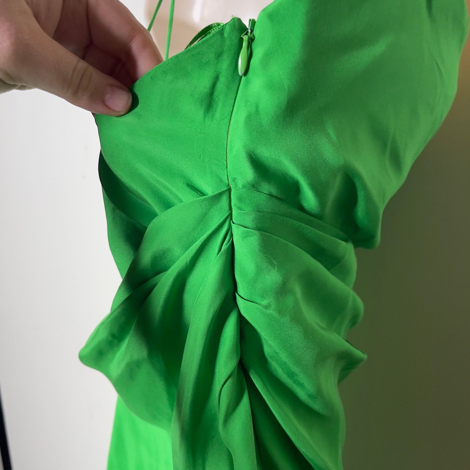 GAUGE81 GAUGE81 Shiroi open-back wrap-effect silk mini dress green Size S / US 4 / IT 40 - 8 Thumbnail