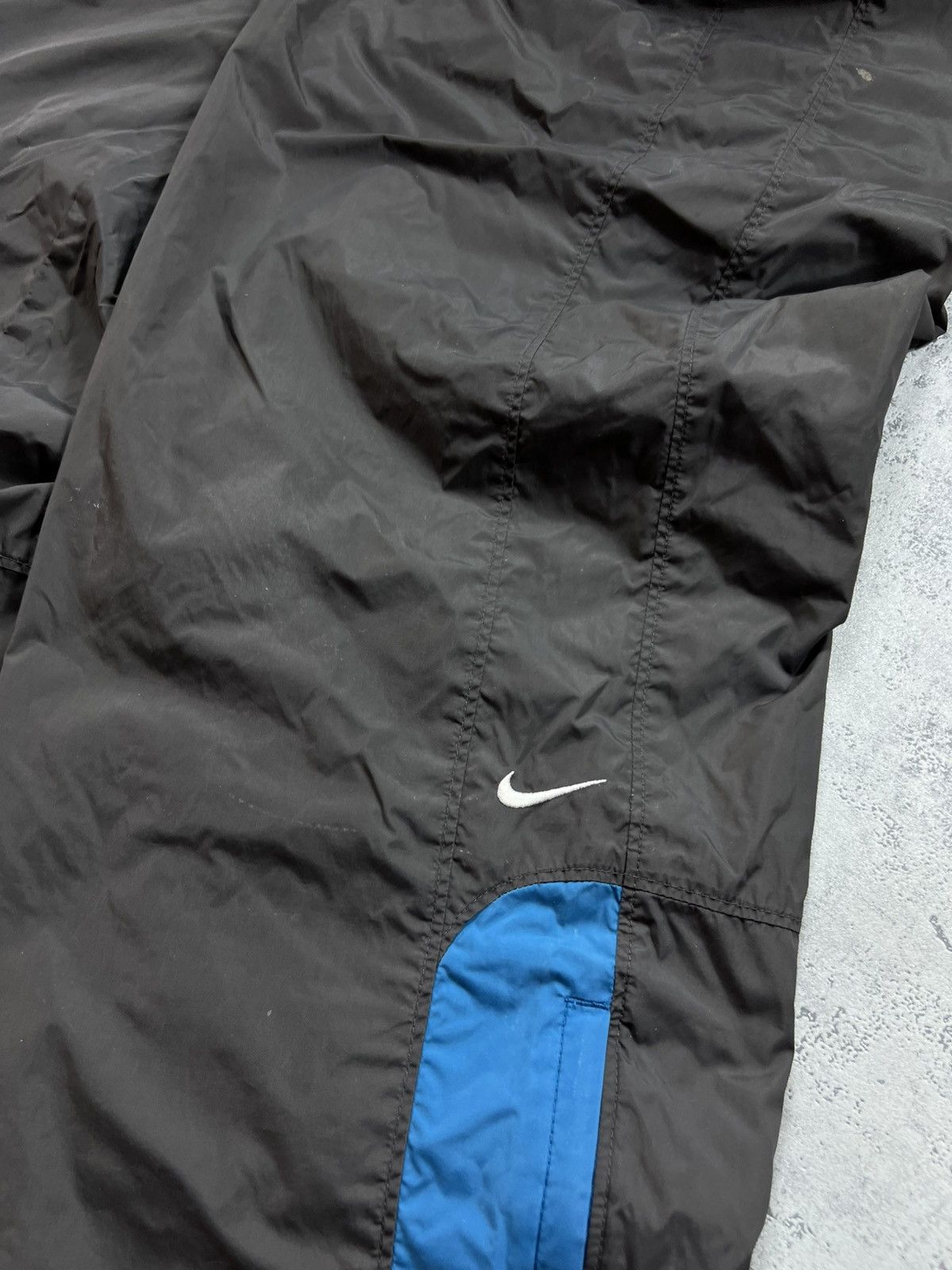 Nike 90s Nike Swoosh Vintage Y2K Gorpcore Parachute Sweatpants Size US 32 / EU 48 - 10 Thumbnail