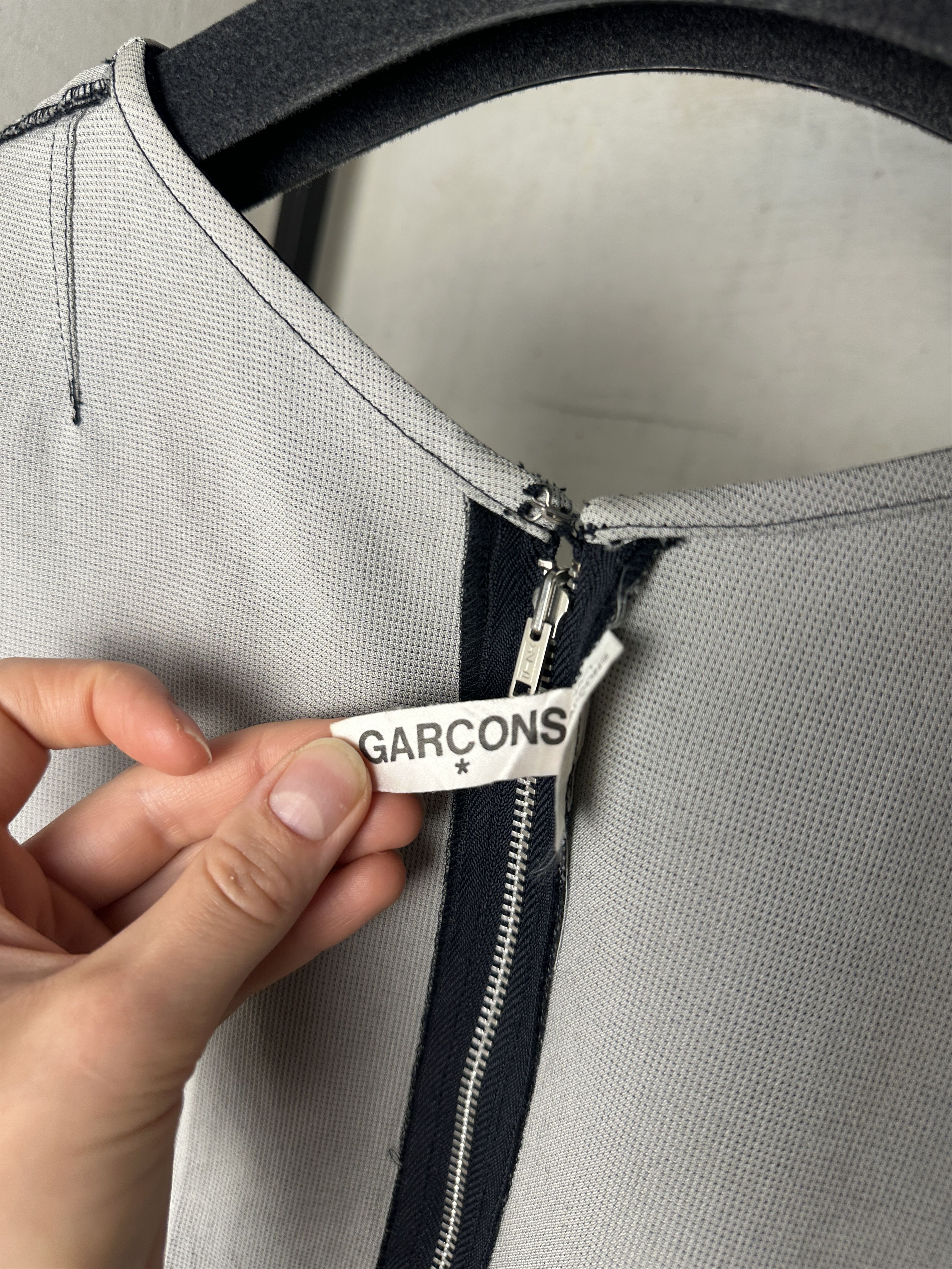 Comme des Garcons Comme Des Garçons Stripped Vest Top on Zip Size S / US 4 / IT 40 - 7 Thumbnail