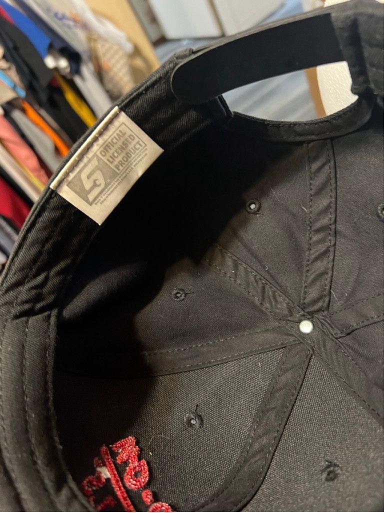 Other Men's Snap-on One Size Black Red Snapback Hat Size ONE SIZE - 6 Thumbnail