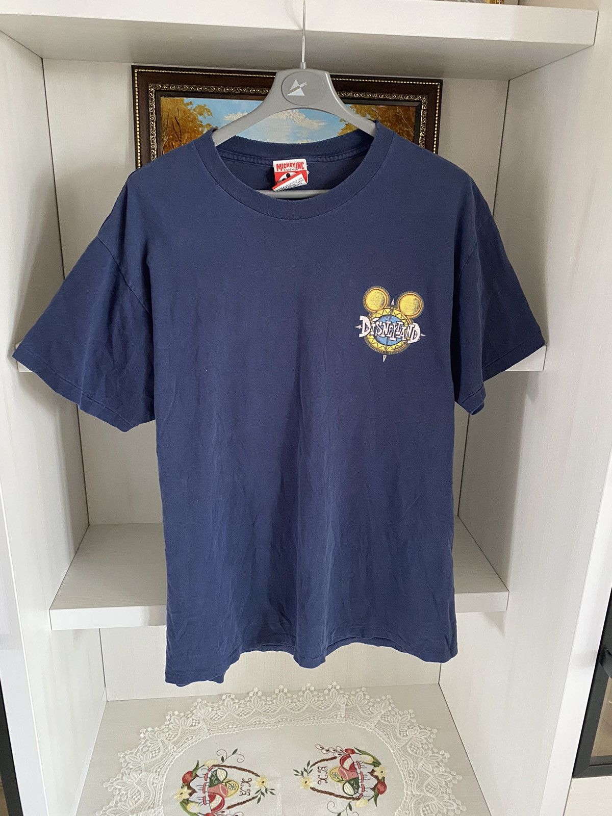 Disney Vintage Disney Tee 90s Rare Big Logo Oversized Size L Size US L / EU 52-54 / 3 - 1 Thumbnail