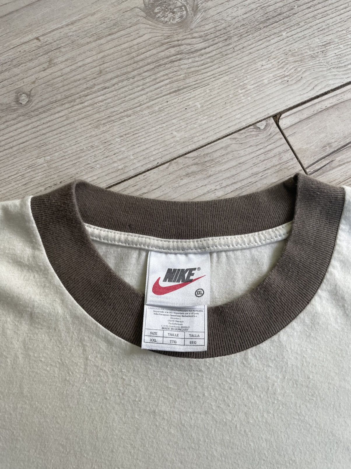 Nike × Vintage Vintage Nike T Shirt Big Swoosh 90s Central Logo Y2K Size US XXL / EU 58 / 5 - 9 Thumbnail