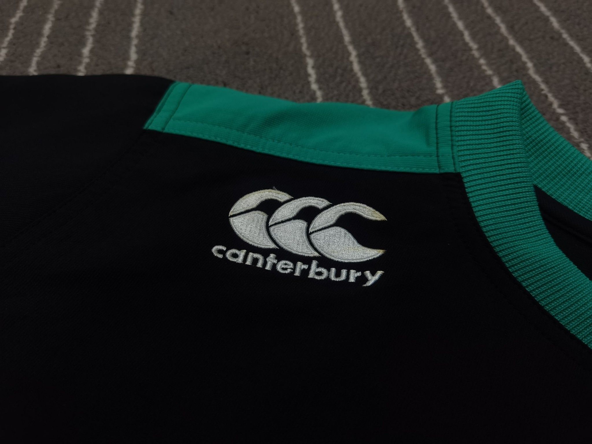 Canterbury of New Zealand Canterbury wind breaker S 2204 Size US S / EU 44-46 / 1 - 7 Thumbnail