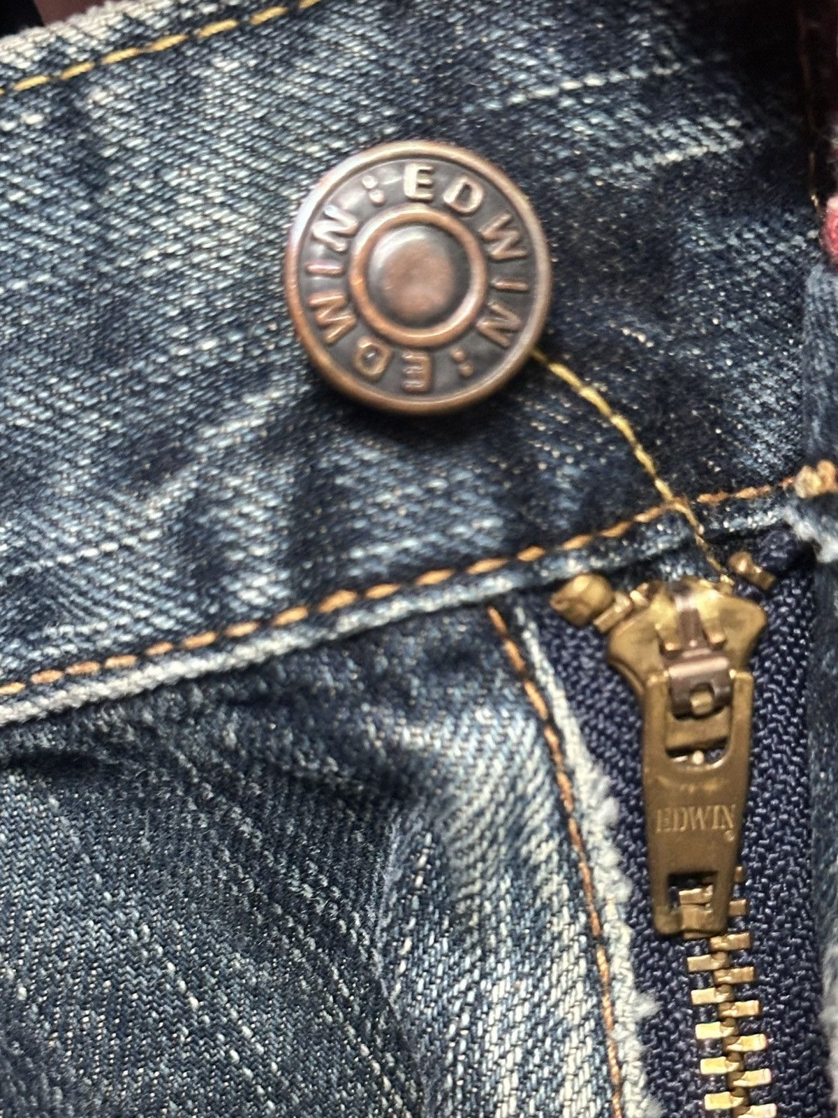 Edwin Edwin 504 Vintage Distressed Straight Jeans With Faded Wash Size US 36 / EU 52 - 11 Thumbnail