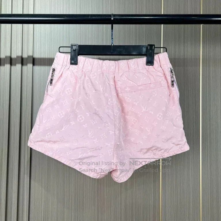 Louis Vuitton pink louis vuitton monogram shorts. Size 35" - 2 Thumbnail