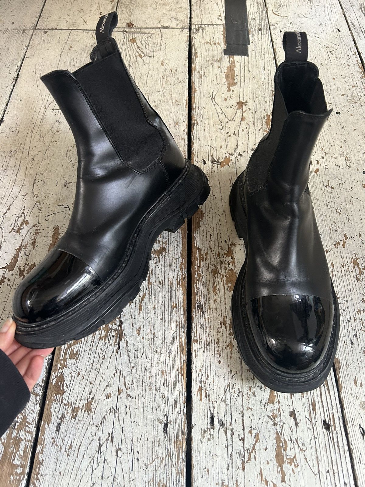 Alexander McQueen Alexander McQueen black leather boots Size US 9 / EU 42 - 2 Thumbnail