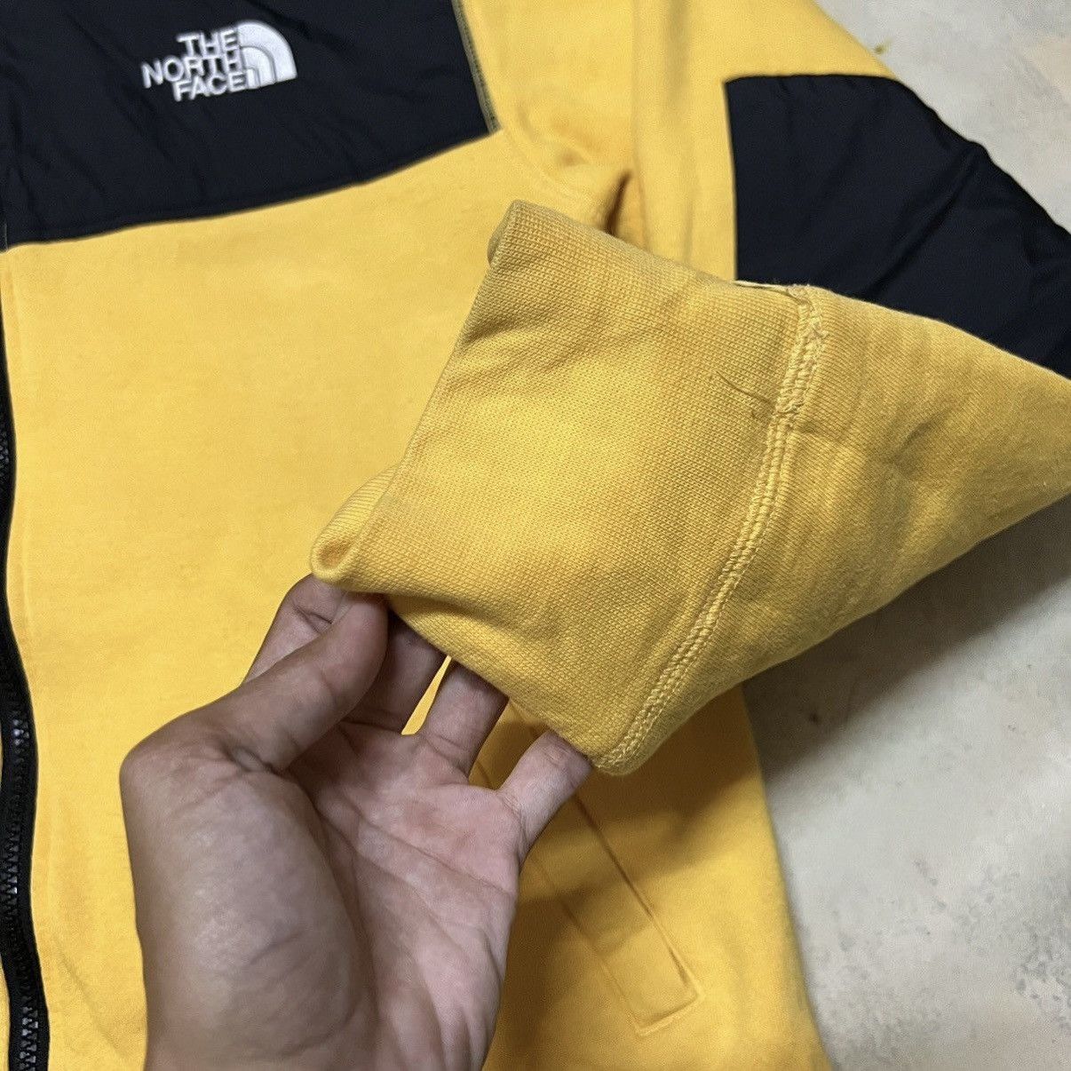 The North Face The North Face Reversible Zipper Hoodie Sweater Size US S / EU 44-46 / 1 - 21 Thumbnail