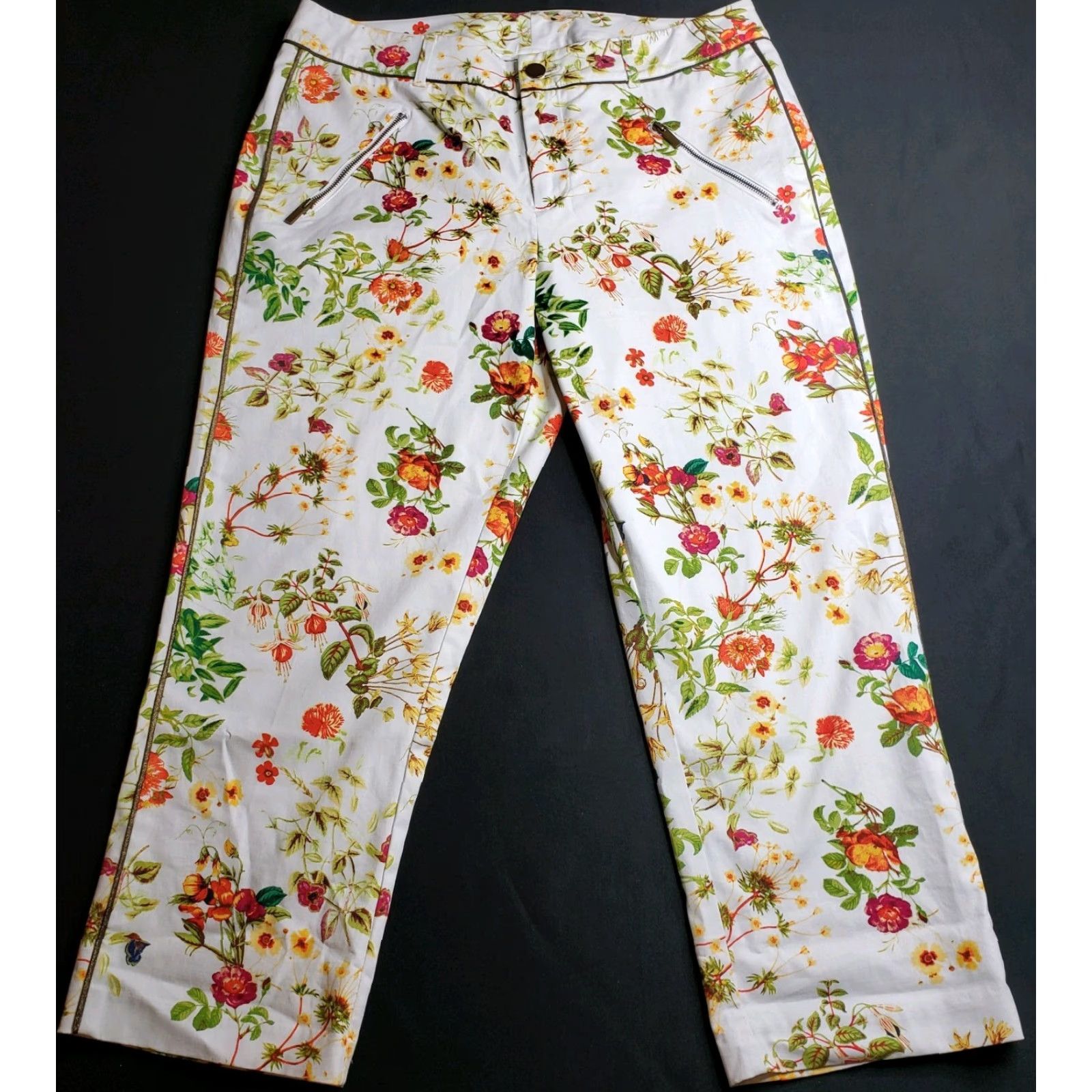 Disney Disney's Alice Through the Looking Glass White Floral Denim Capri Pants Size 6 Size 28" / US 6 / IT 42 - 4 Thumbnail