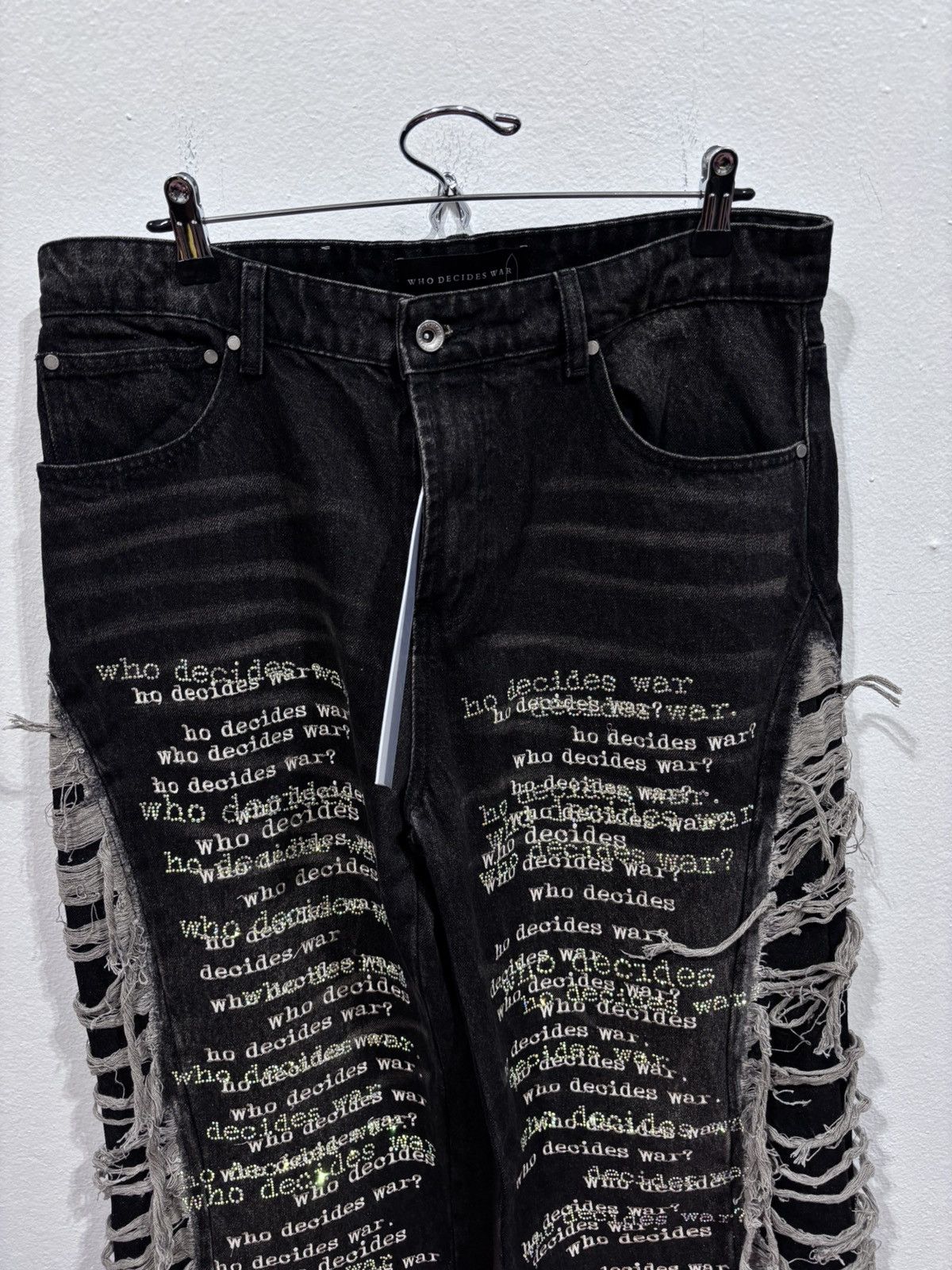 Who Decides War Who Decides War Ultra Flare Rhinestone Jeans Size US 32 / EU 48 - 2 Thumbnail