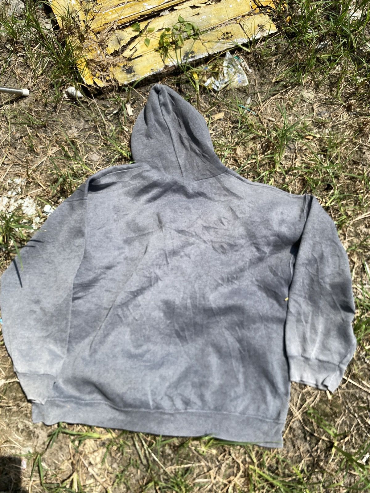90s Discuss destroyed sun faded hoodie
