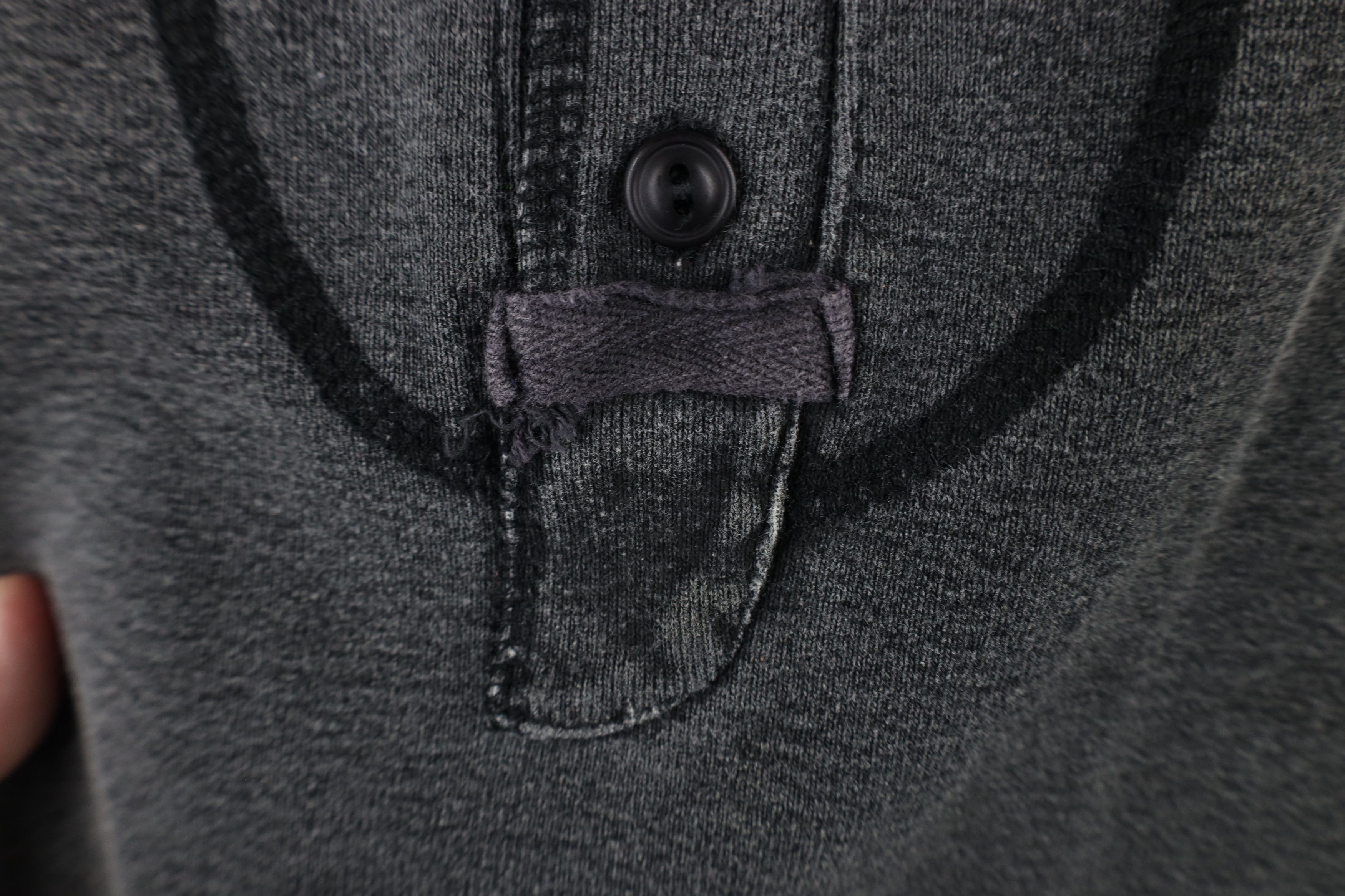 Vintage Vintage 90s Streetwear Fit Ribbed Knit Henley T-Shirt USA Size US L / EU 52-54 / 3 - 4 Thumbnail