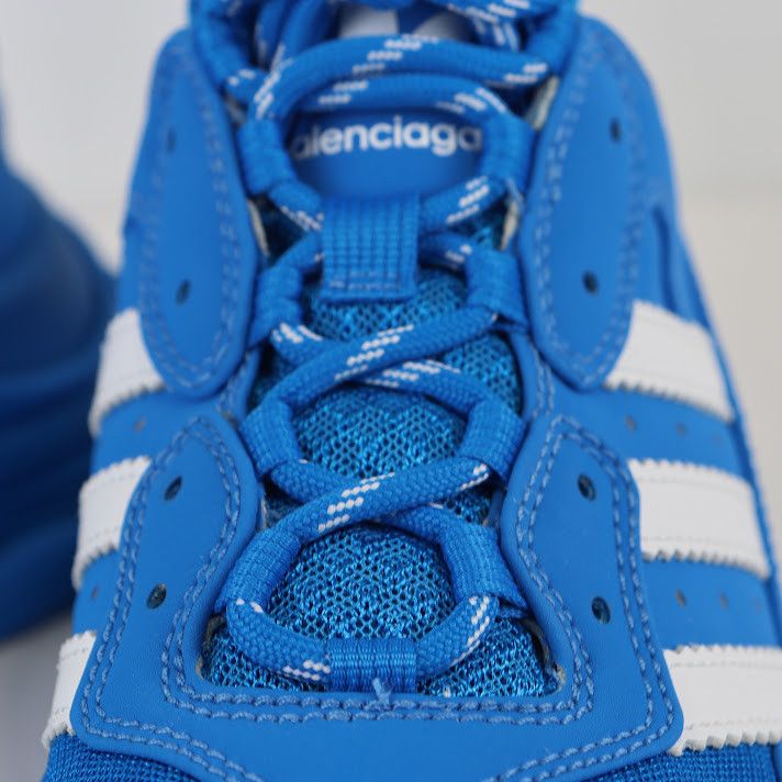 o1rshd1 Triple S Mesh Sneakers in Blue/White Low Top Sneakers