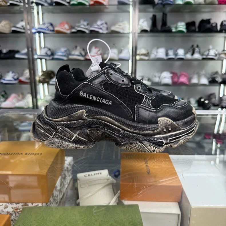Balenciaga Balenciaga Triple S Black Sneakers Size 35-2505 Size US 5 / EU 37 - 2 Thumbnail