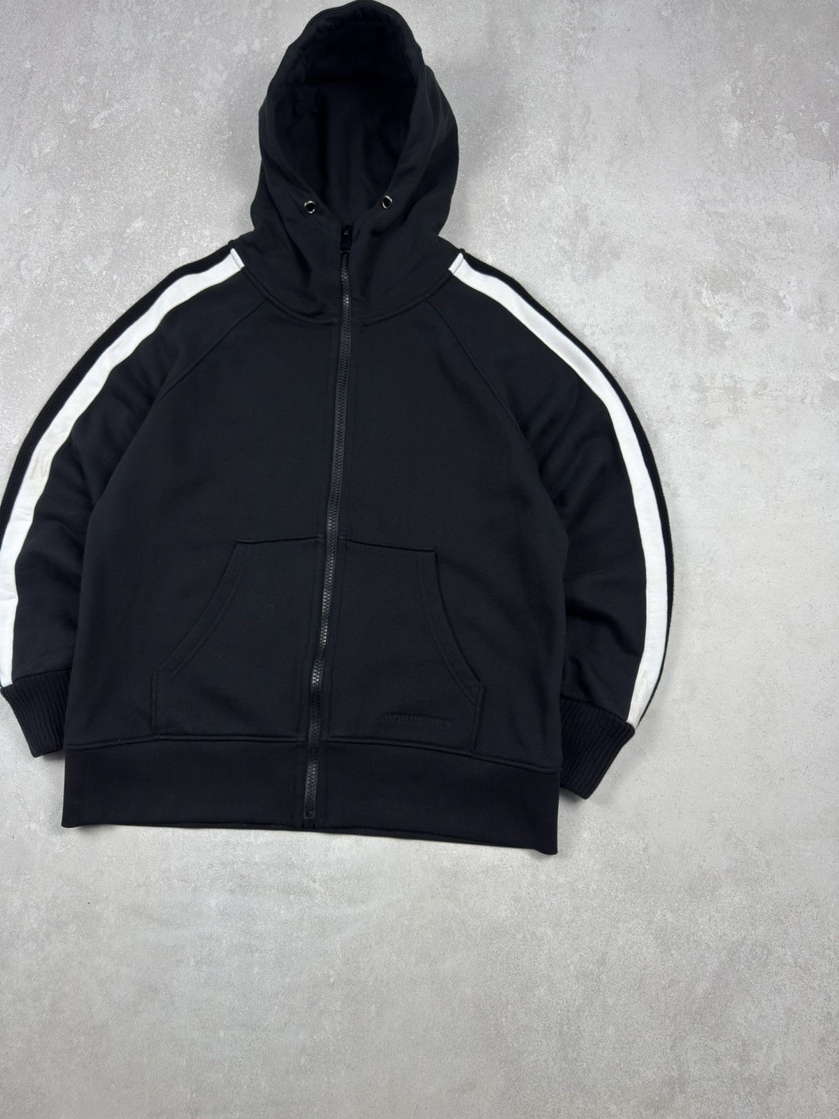Burberry Vintage Burberry London England Black Zip Hoodie Logo Size US M / EU 48-50 / 2 - 3 Thumbnail