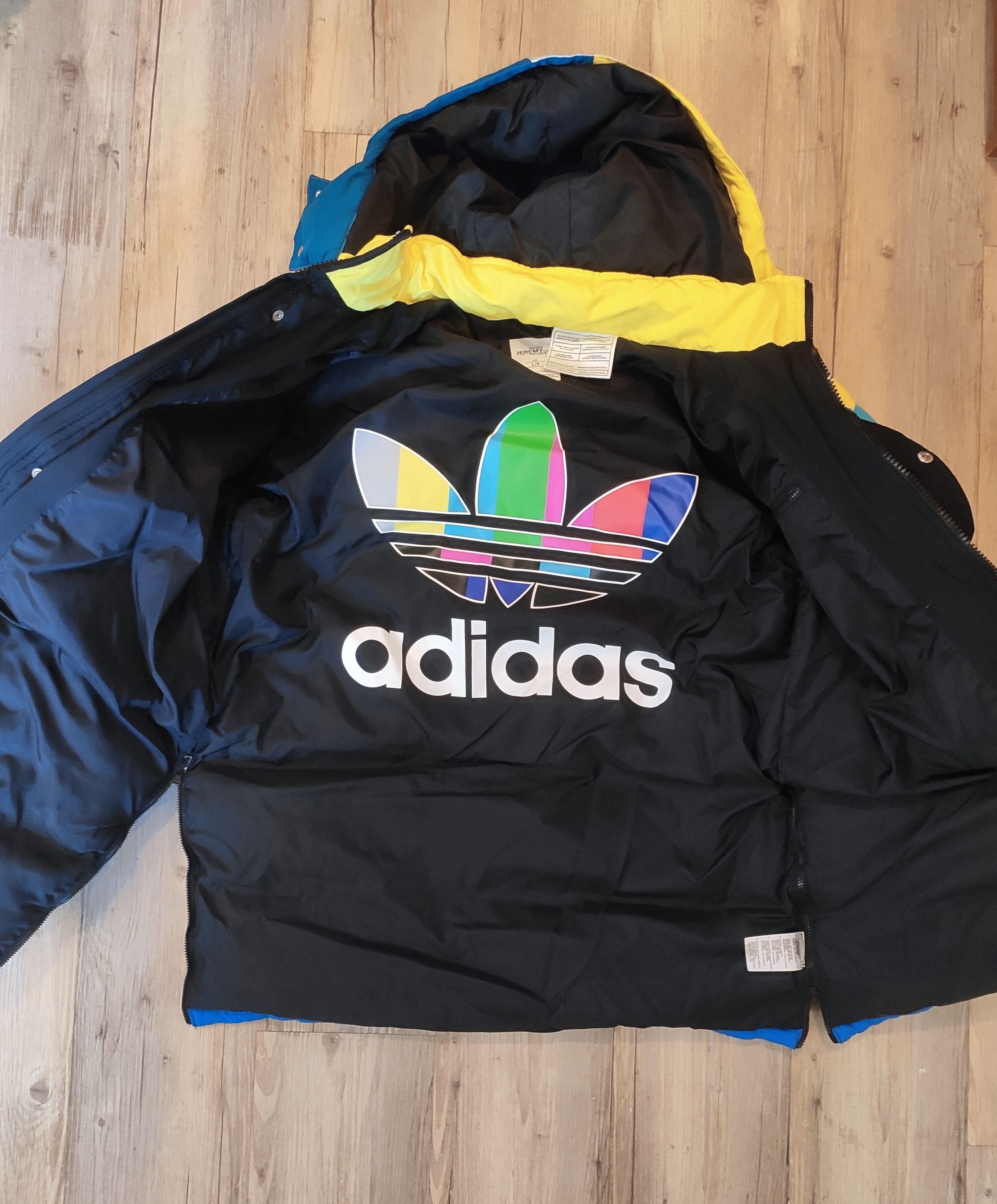 Jeremy Scott RARE! FW09 TV color bars puffer.Like Bernhard Willhelm Size US L / EU 52-54 / 3 - 9 Thumbnail