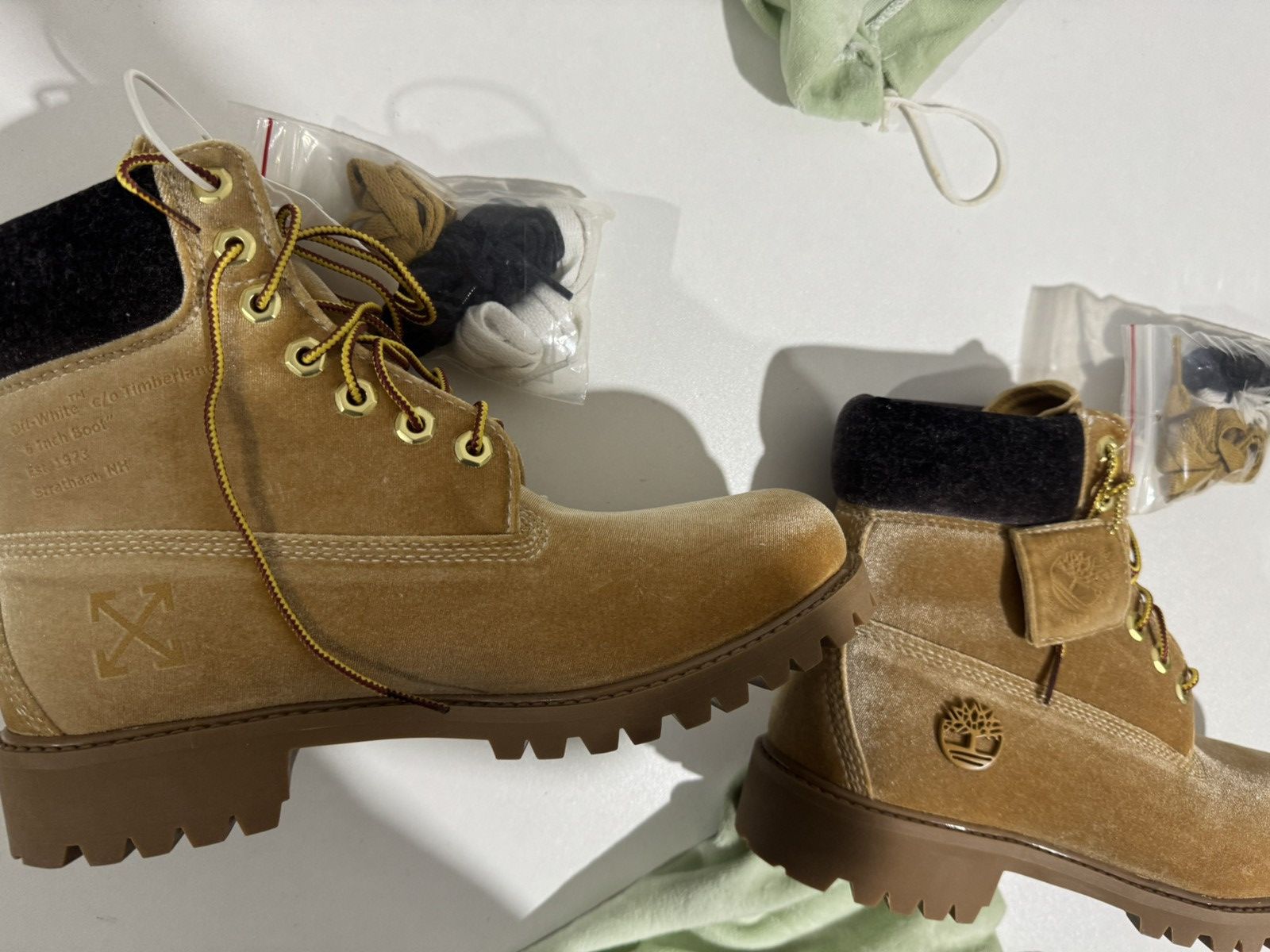 Off-White × Timberland Timberland 6” boot wheat velvet Size US 7.5 / EU 40-41 - 5 Thumbnail