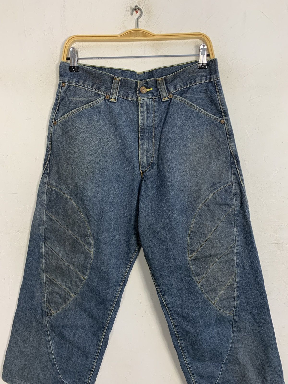 Levi's Rare Levis Europe 102 Uomo Twisted Denim Baggy Knee Padded Size US 30 / EU 46 - 3 Thumbnail