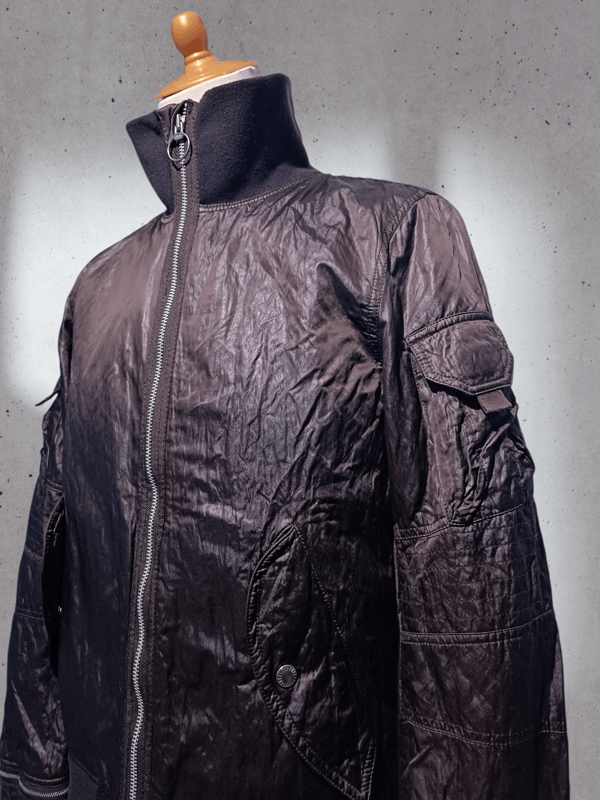 Japanese Brand Limited Edition Crinkle Bomber Jacket Raf Style Size US M / EU 48-50 / 2 - 3 Thumbnail