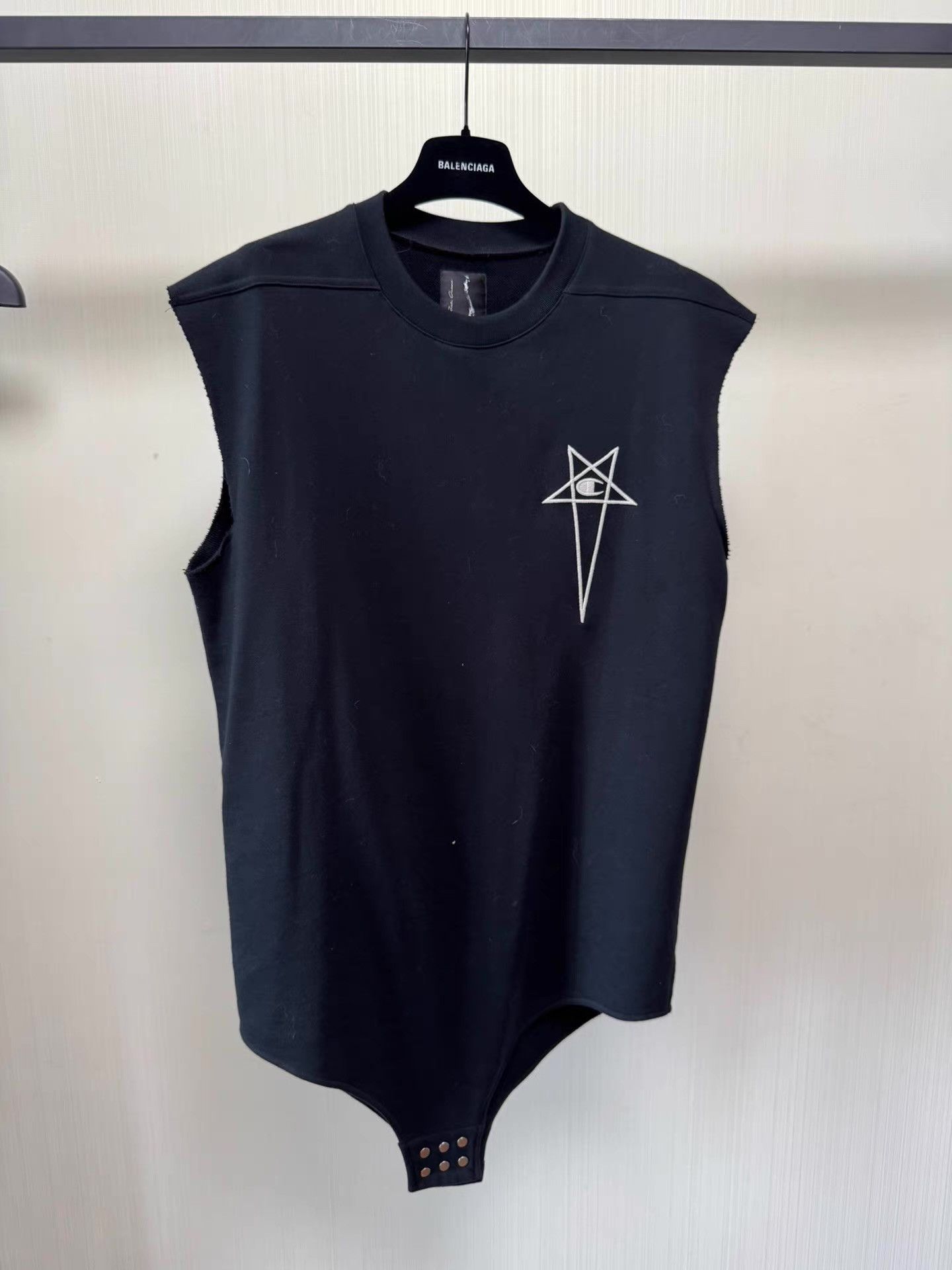 Rick Owens Rick Owens Champion collaboration tank top Q8 Size US XL / EU 56 / 4 - 1 Thumbnail