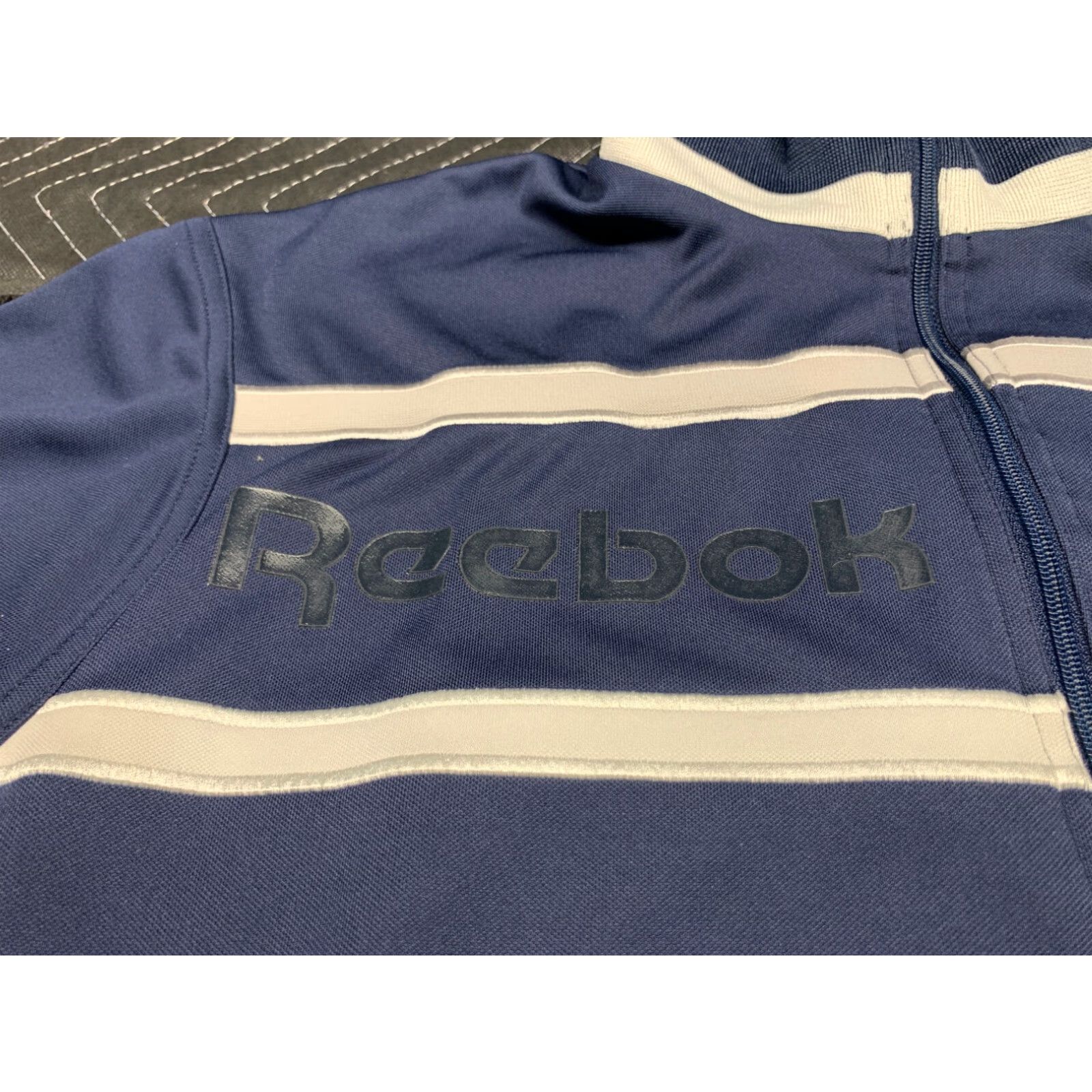 Reebok VINTAGE Reebok Classic Track Jacket British Flag Short Sleeve Full Zip Blue Mens Large Size US 33 - 4 Thumbnail