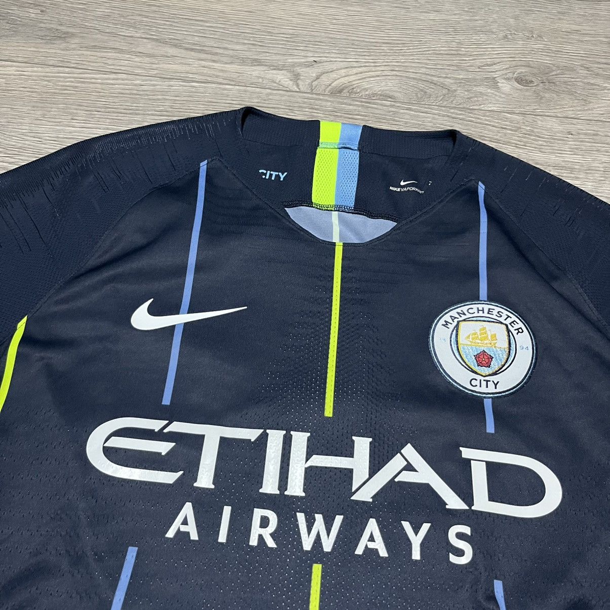 Nike Manchester City nike jersey match worn vaporknit Size US M / EU 48-50 / 2 - 2 Thumbnail