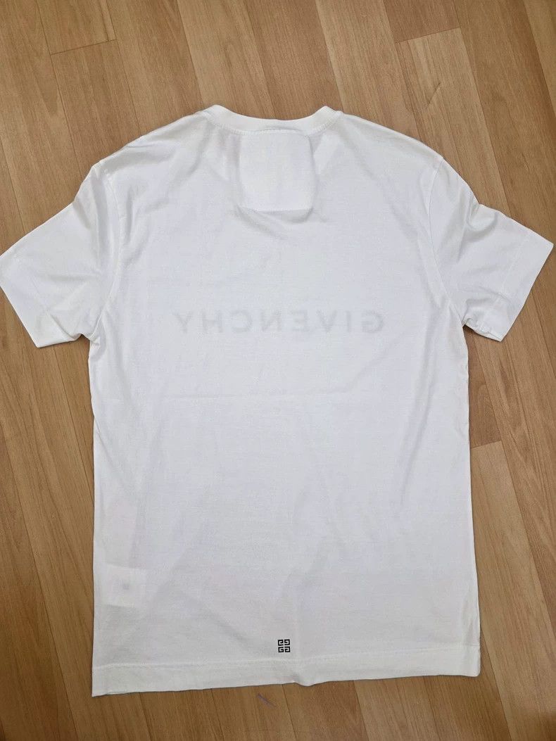 Givenchy Givenchy FW22 Letter Logo Printed Short-sleeve T-Shirt 2506 Size US L / EU 52-54 / 3 - 2 Thumbnail