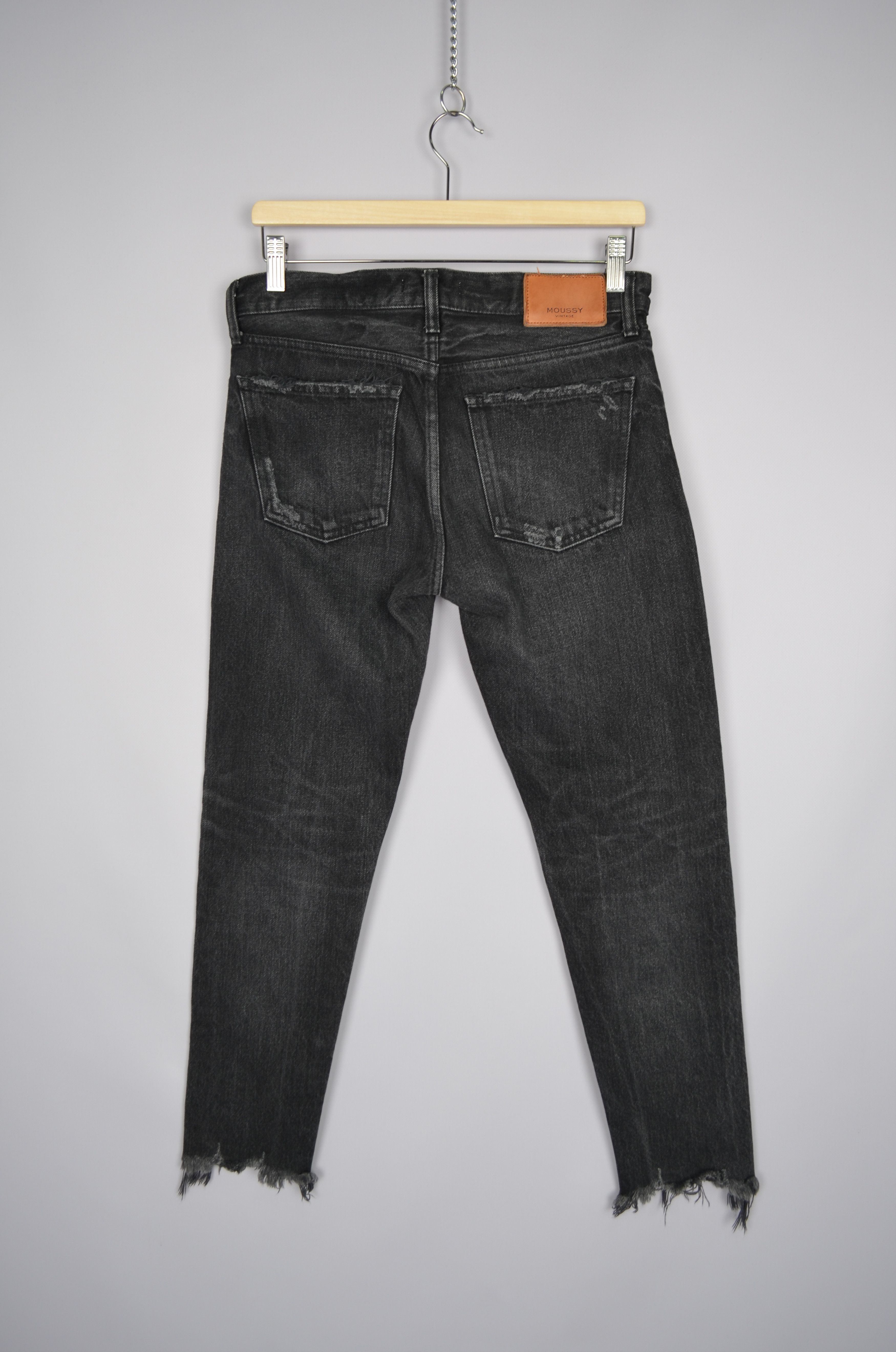 Designer × MOUSSY MOUSSY VINTAGE Staley Tapered Ankle Jeans Black Size 26 $350 Size 26" / US 2 / IT 38 - 9 Thumbnail